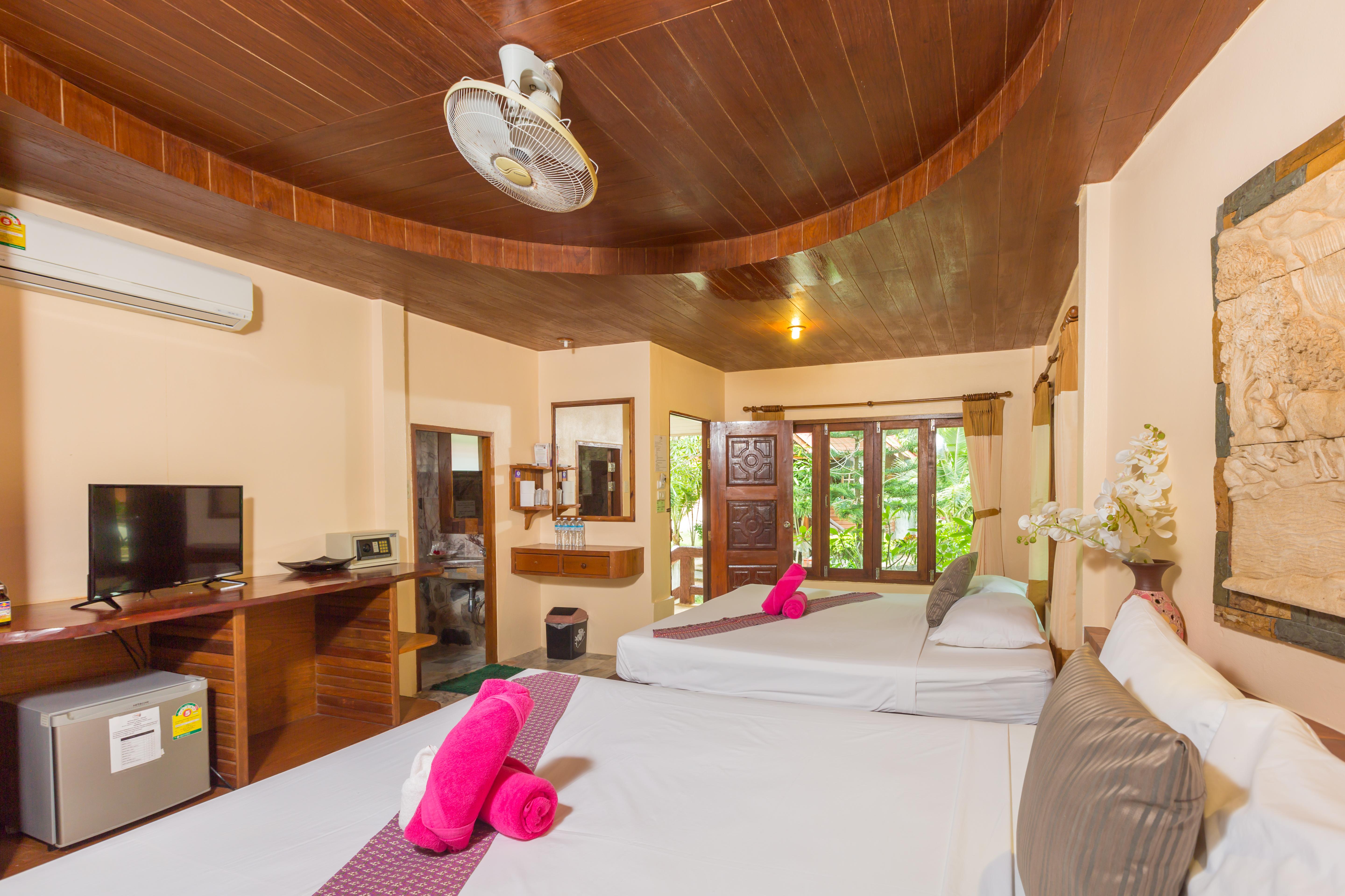 Bottle 1 Resort