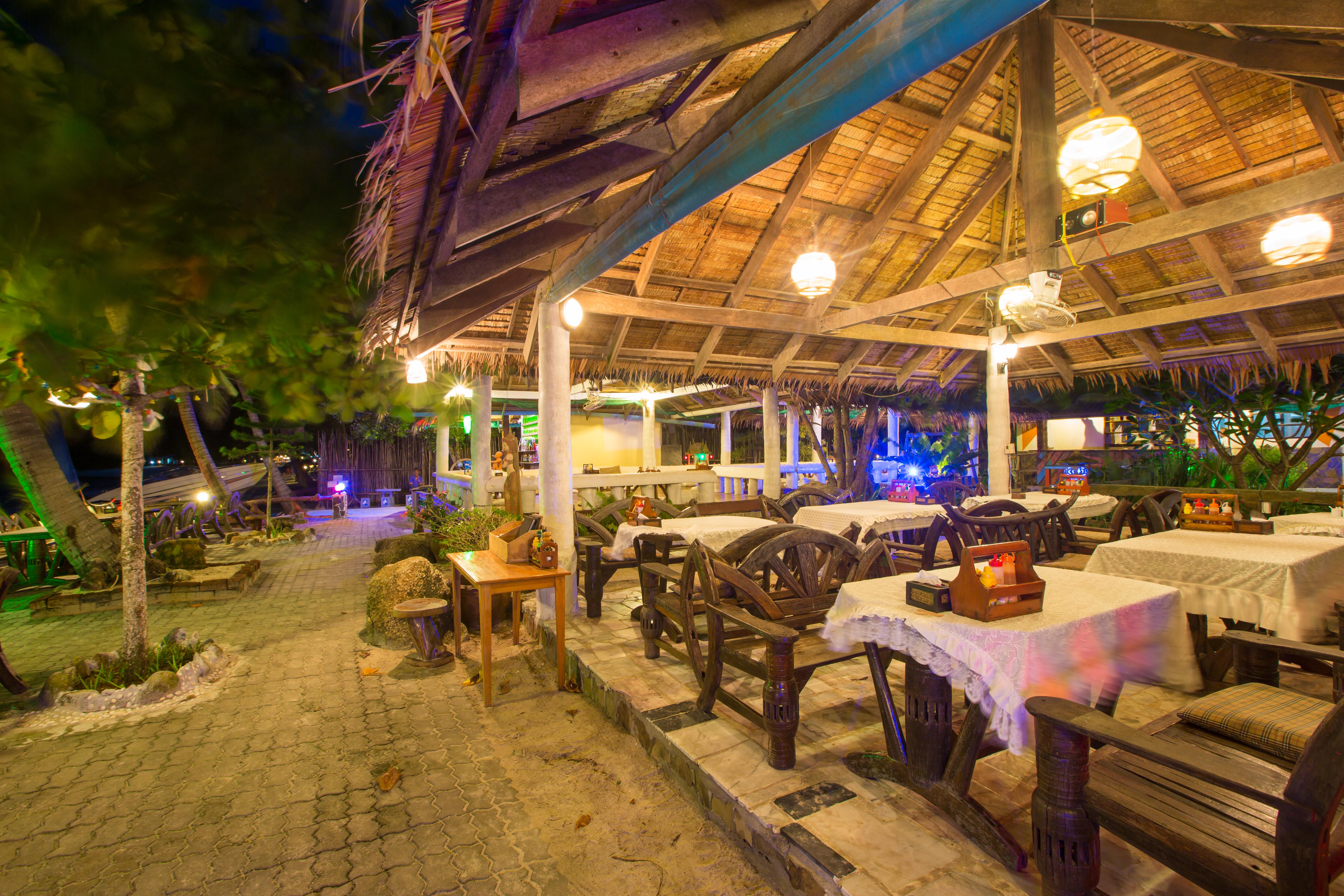 Bottle 1 Resort 3*