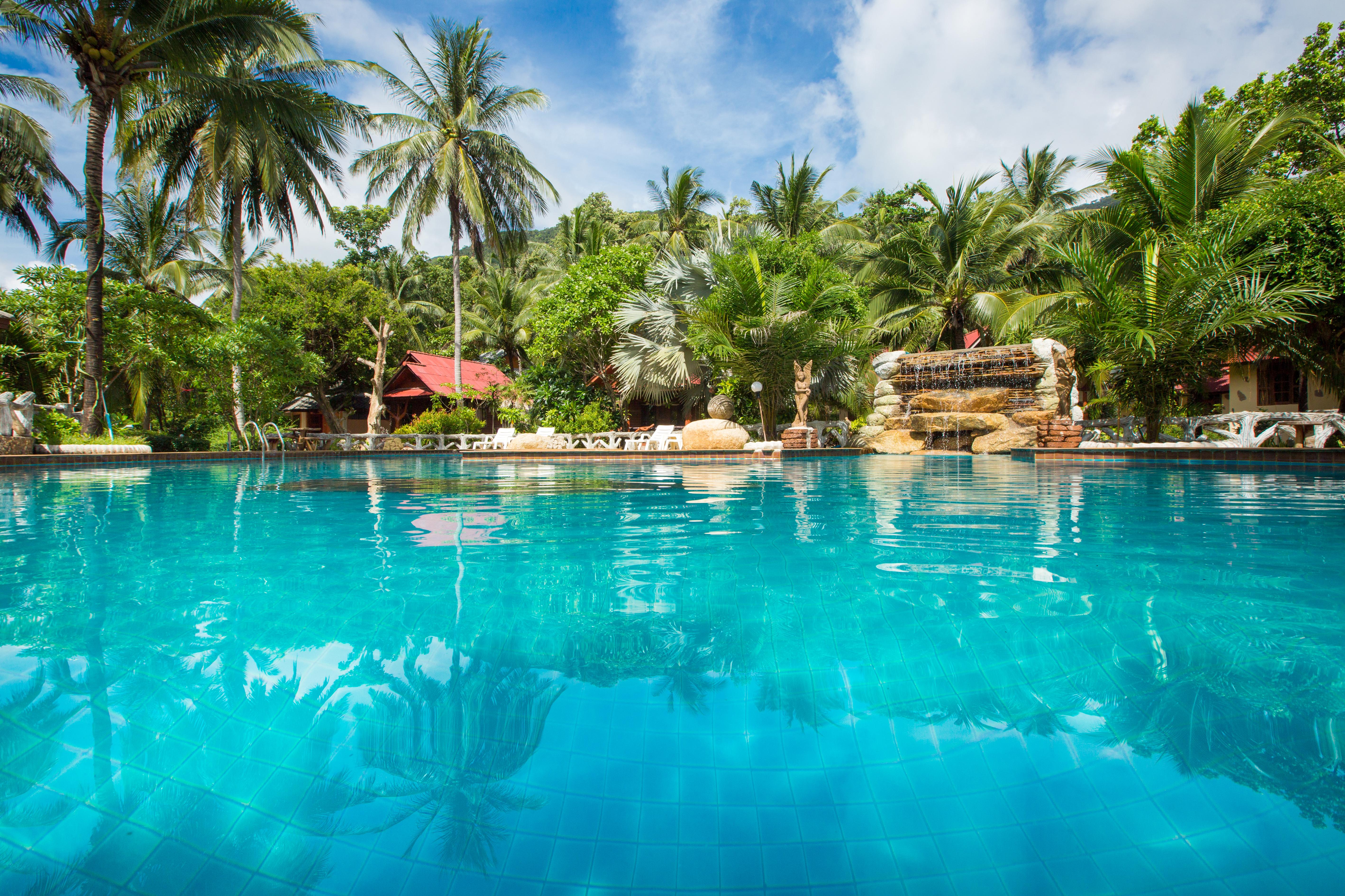 Bottle 1 Resort 3*