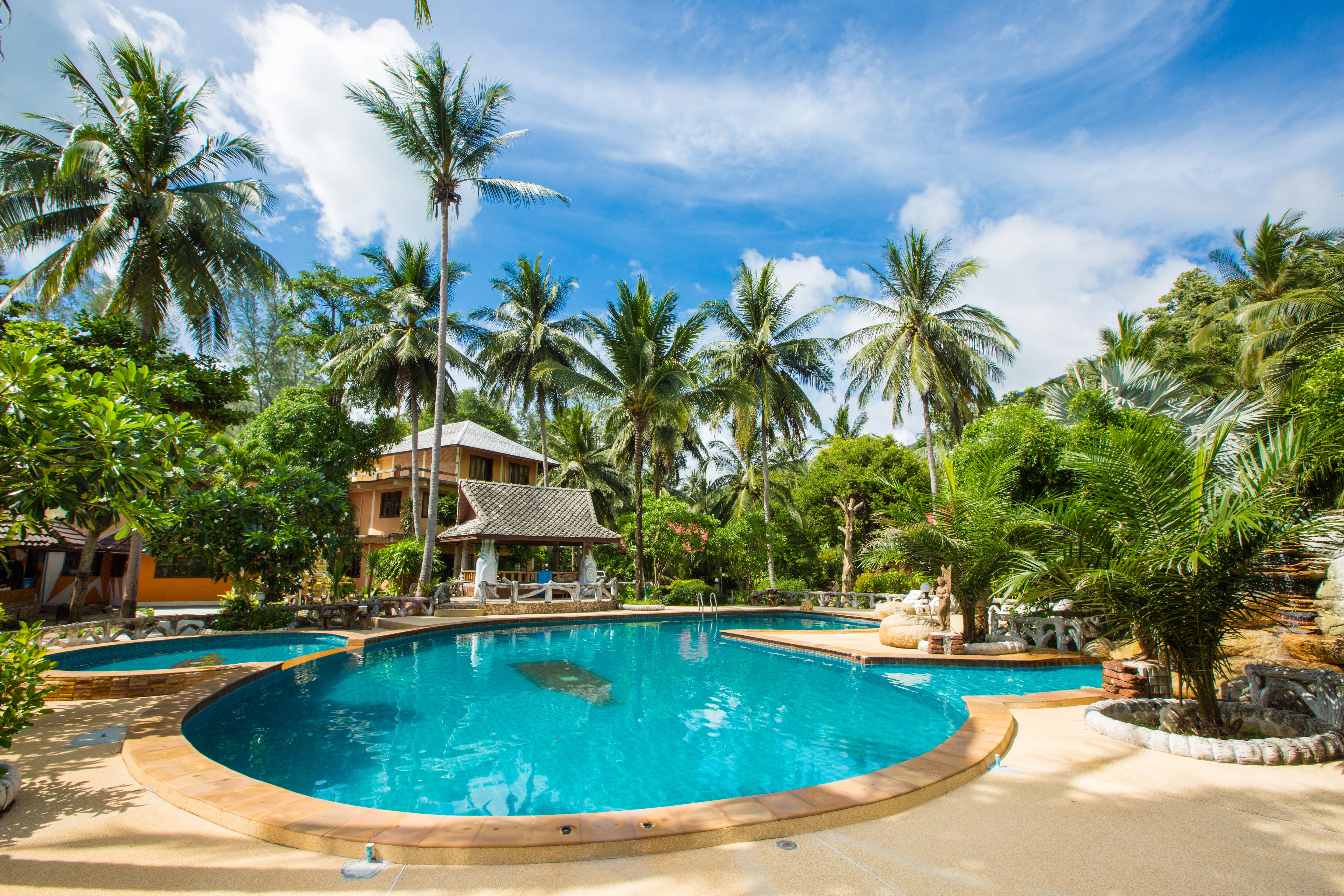 Bottle 1 Resort 3*