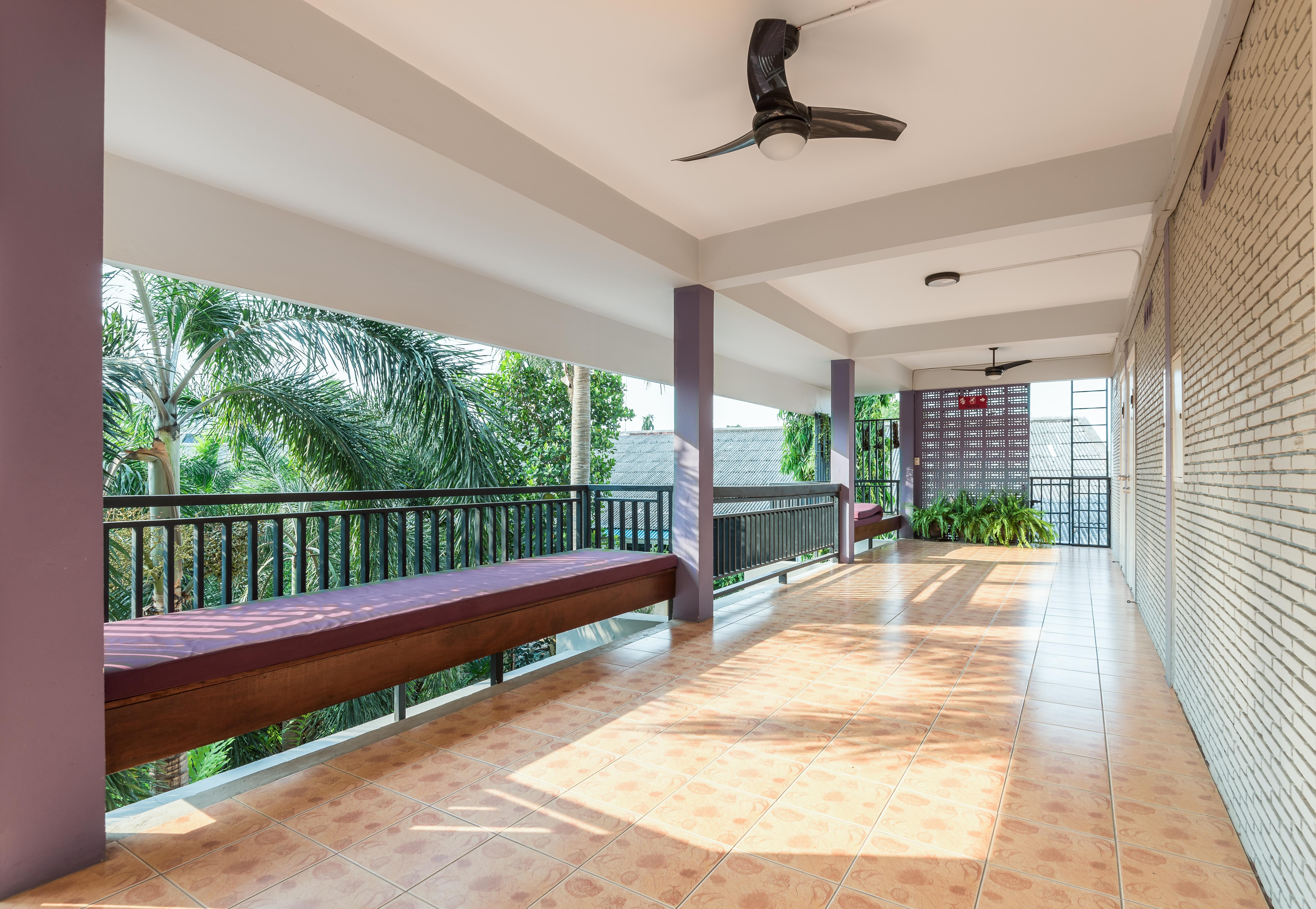 Lantana - Sha Extra 5*