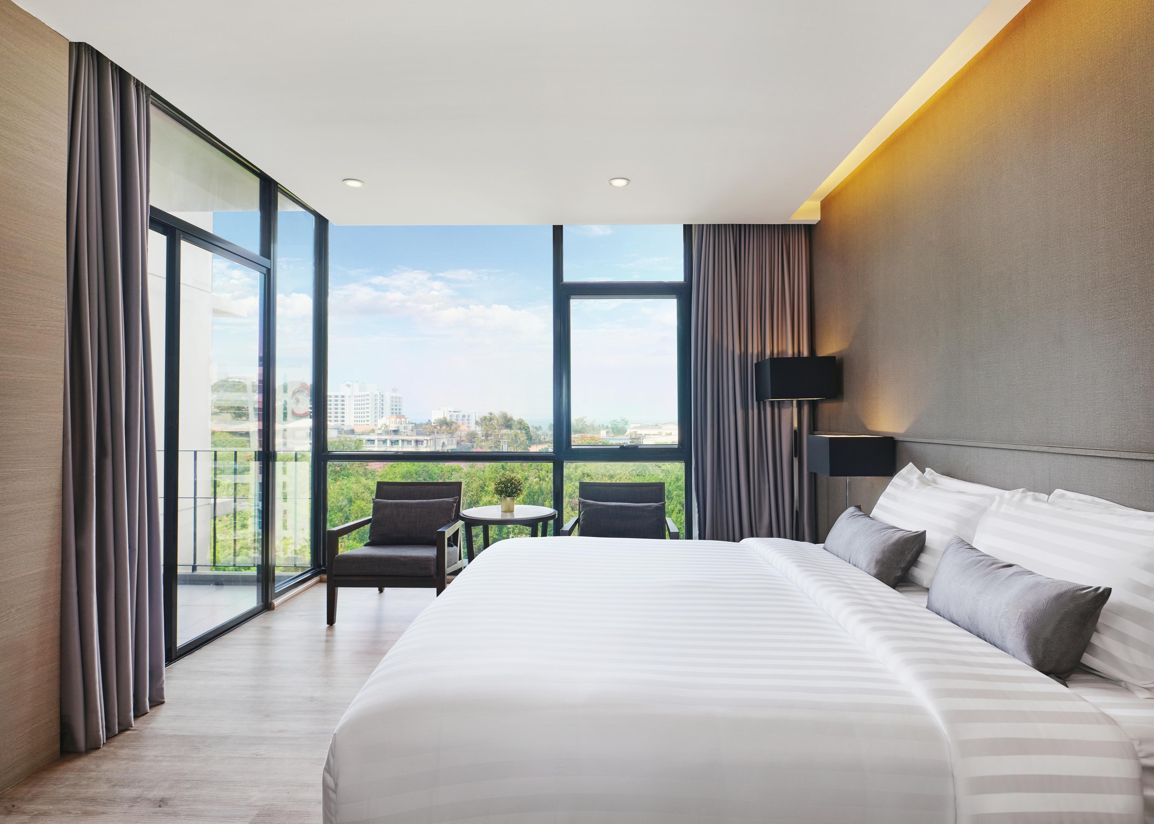 Altera And By At Mind Pattaya