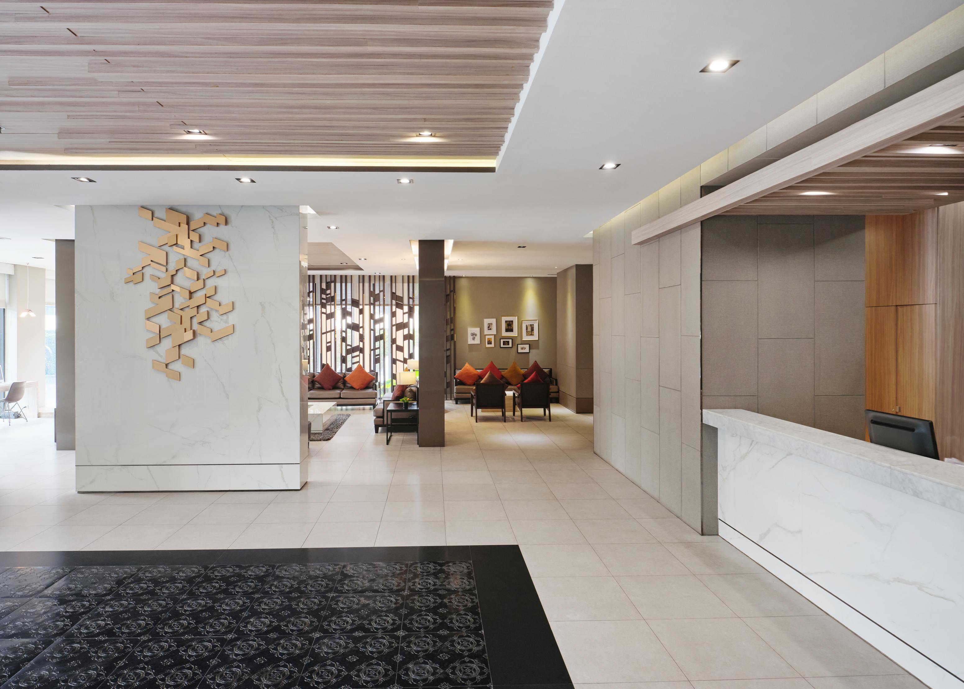 Hotel Altera And By At Mind Pattaya