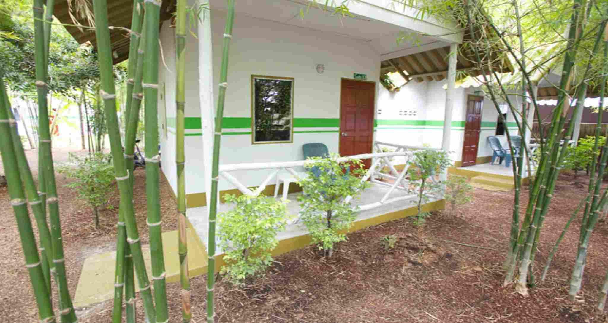 Resort Lime N Soda Beachfront