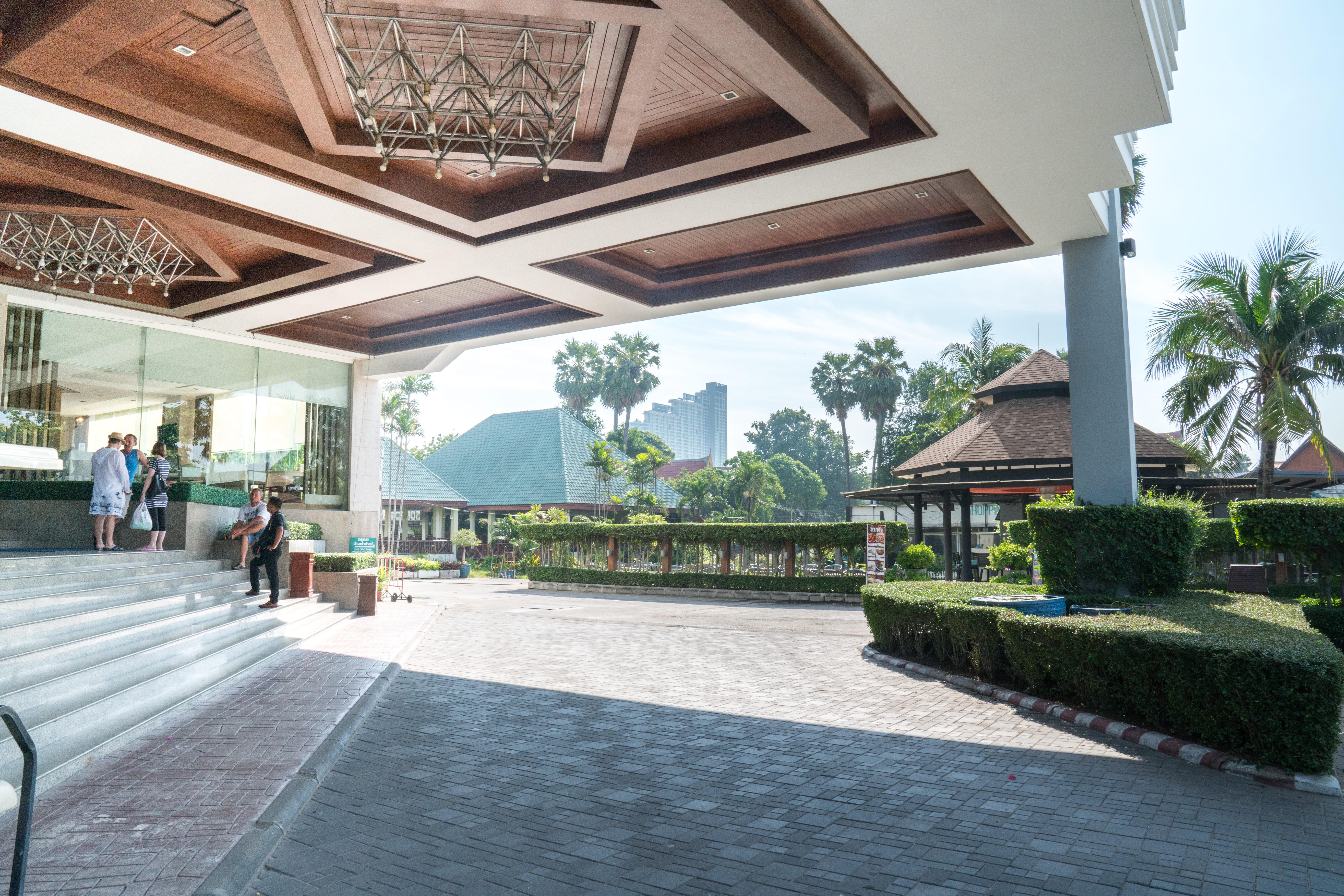 Hotel Grand Palace - Sha Extra Jomtien Beach