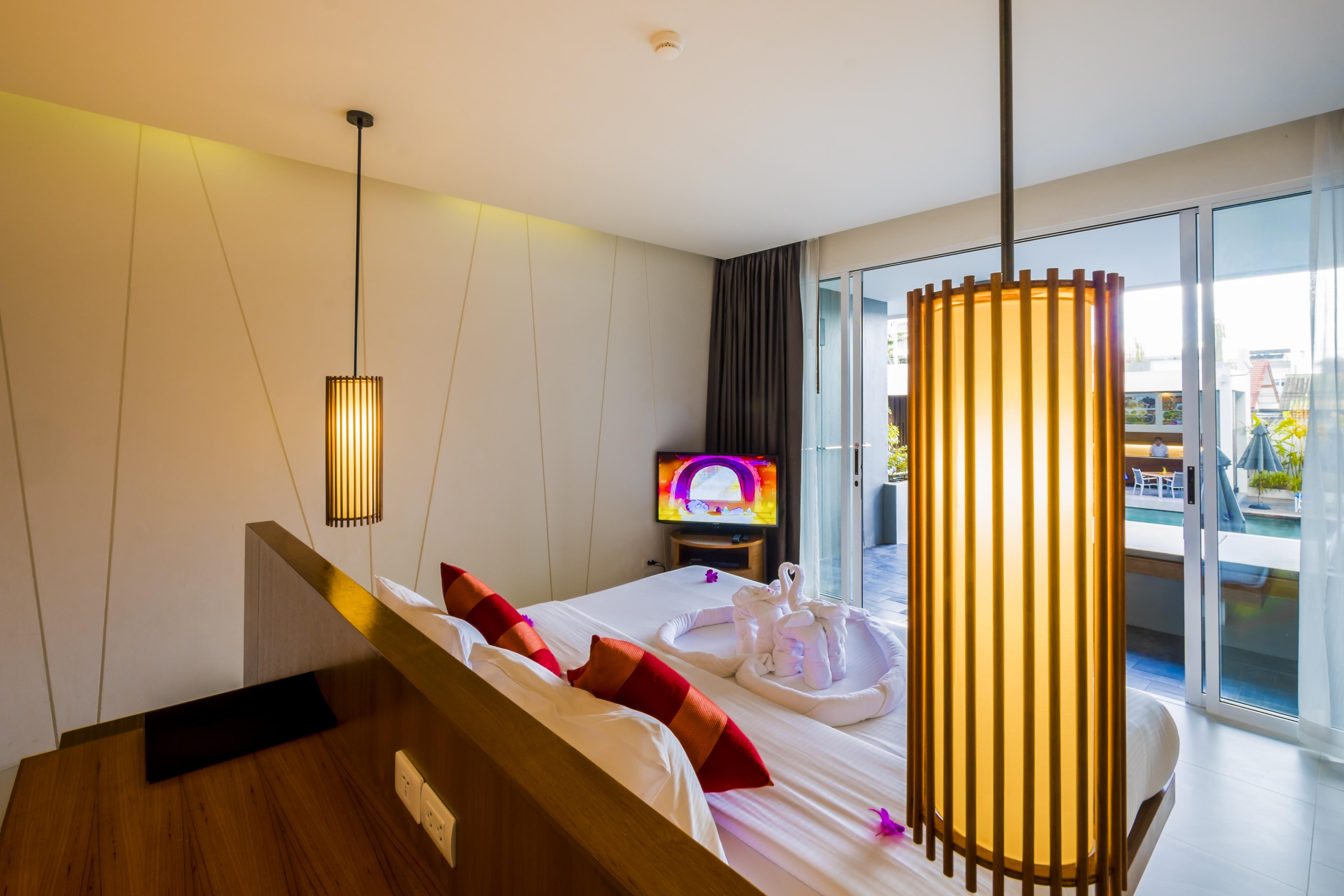 Hotel G & Mall HHQ