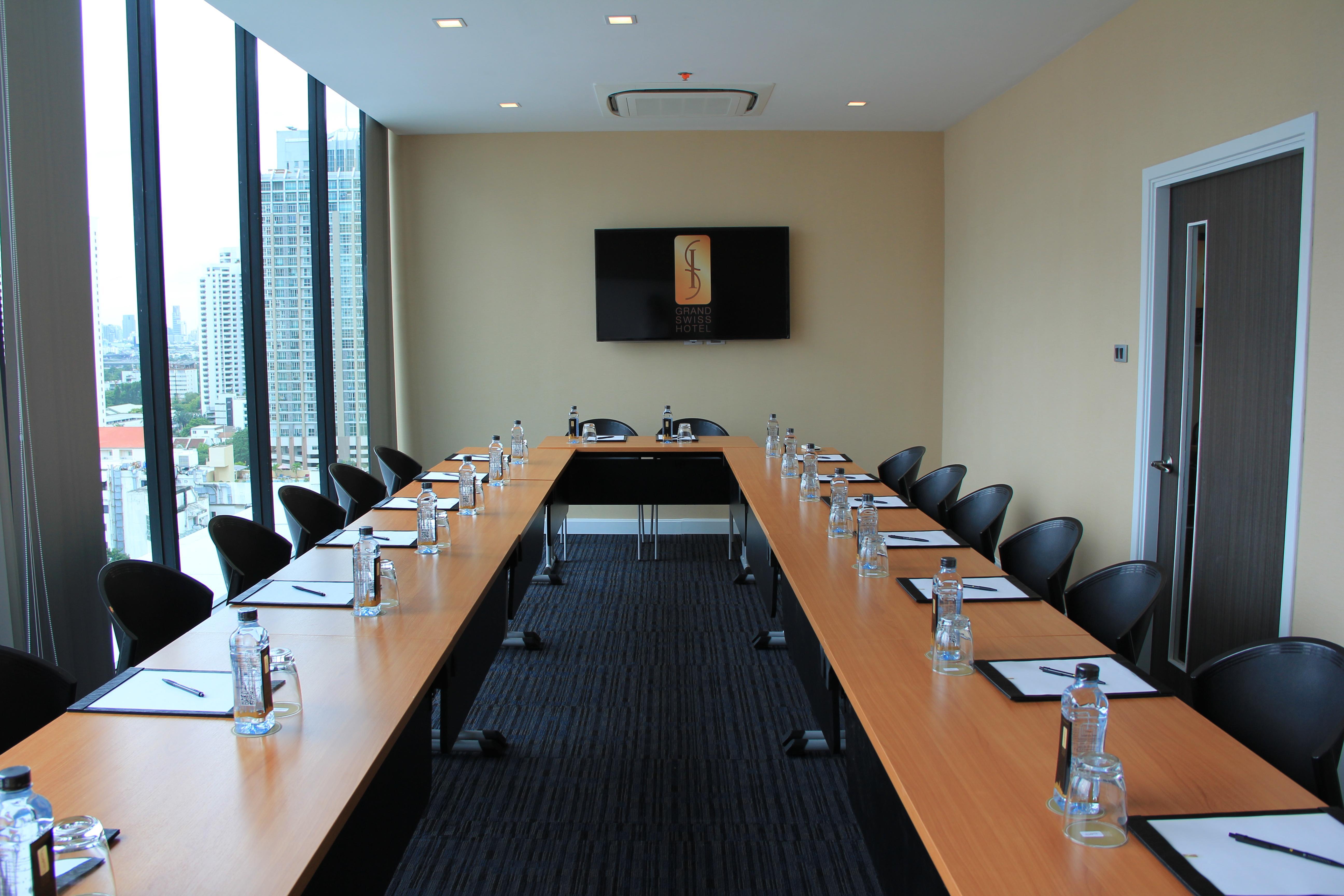 Ramada By Wyndham Sukhumvit 11 Hotel Banguecoque