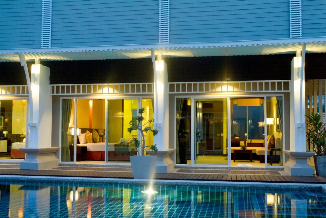 Al's Resort