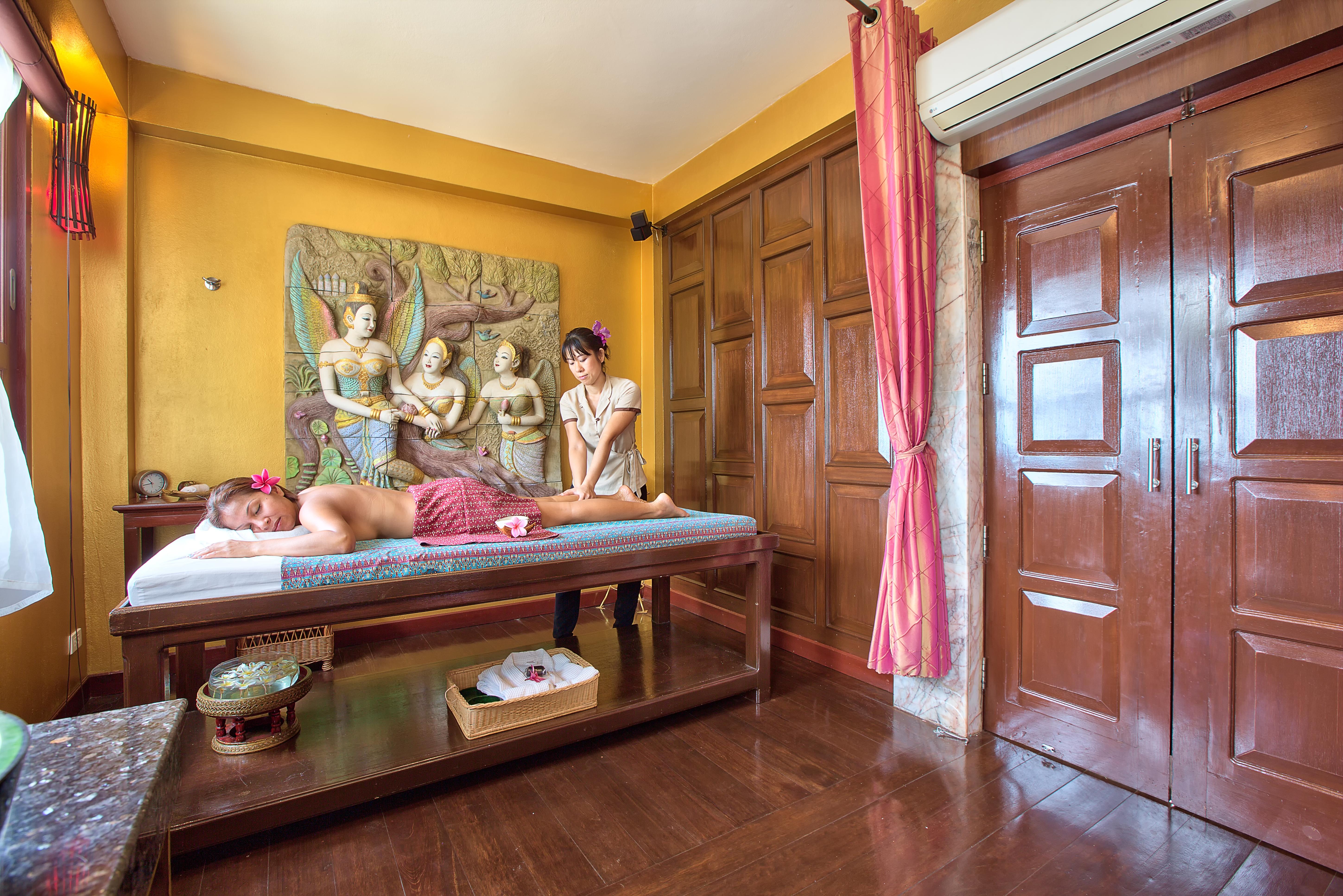 Sandalwood Luxury Resort 5*