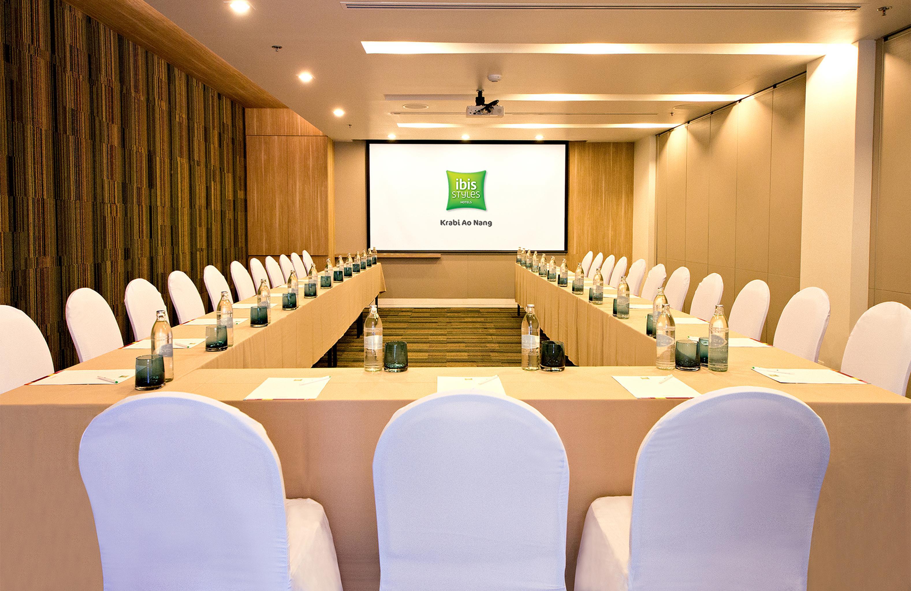 Hotel Ibis Styles Krabi 4*