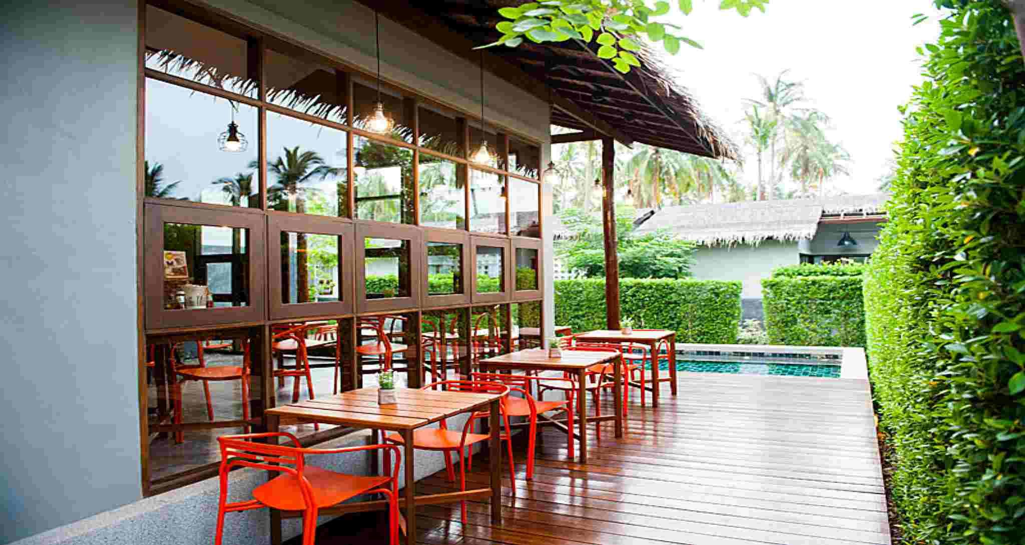 Hotel Baan Talay Pool