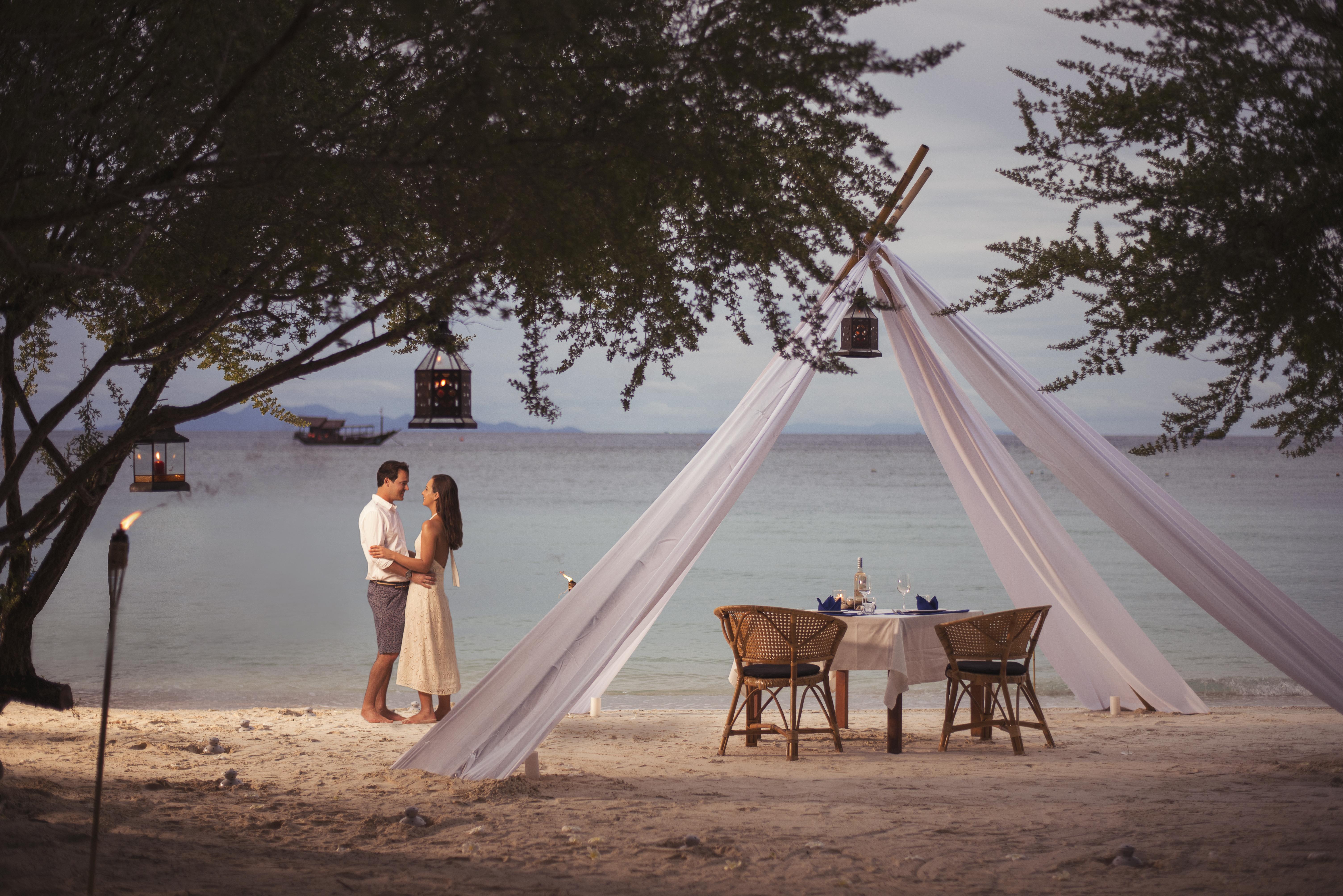 Club By Haadtien Koh Tao