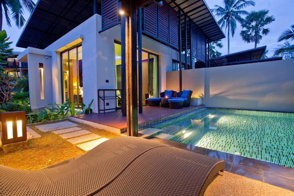 Ramada By Wyndham 5*