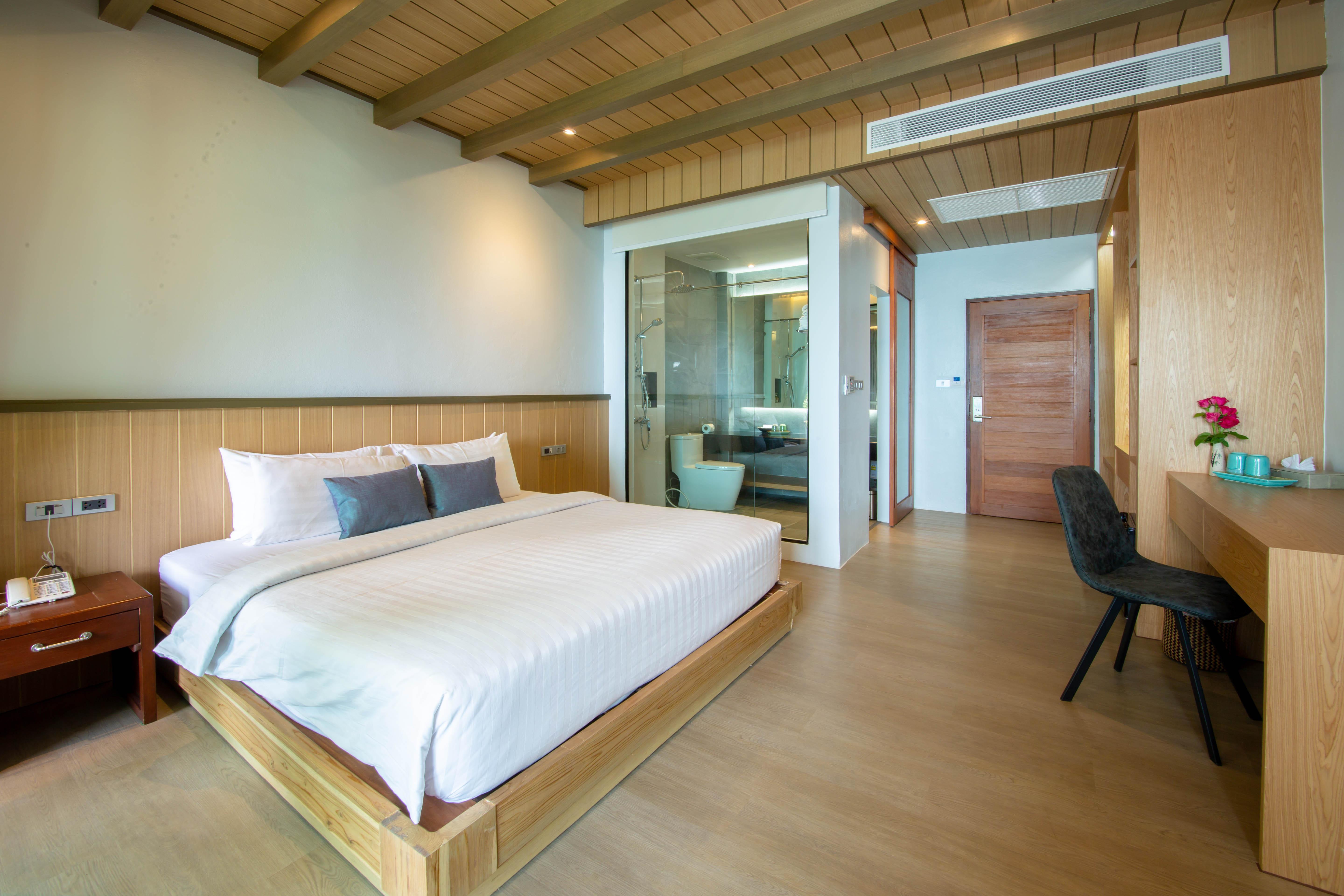 Coral Cliff Samui - Sha Resort