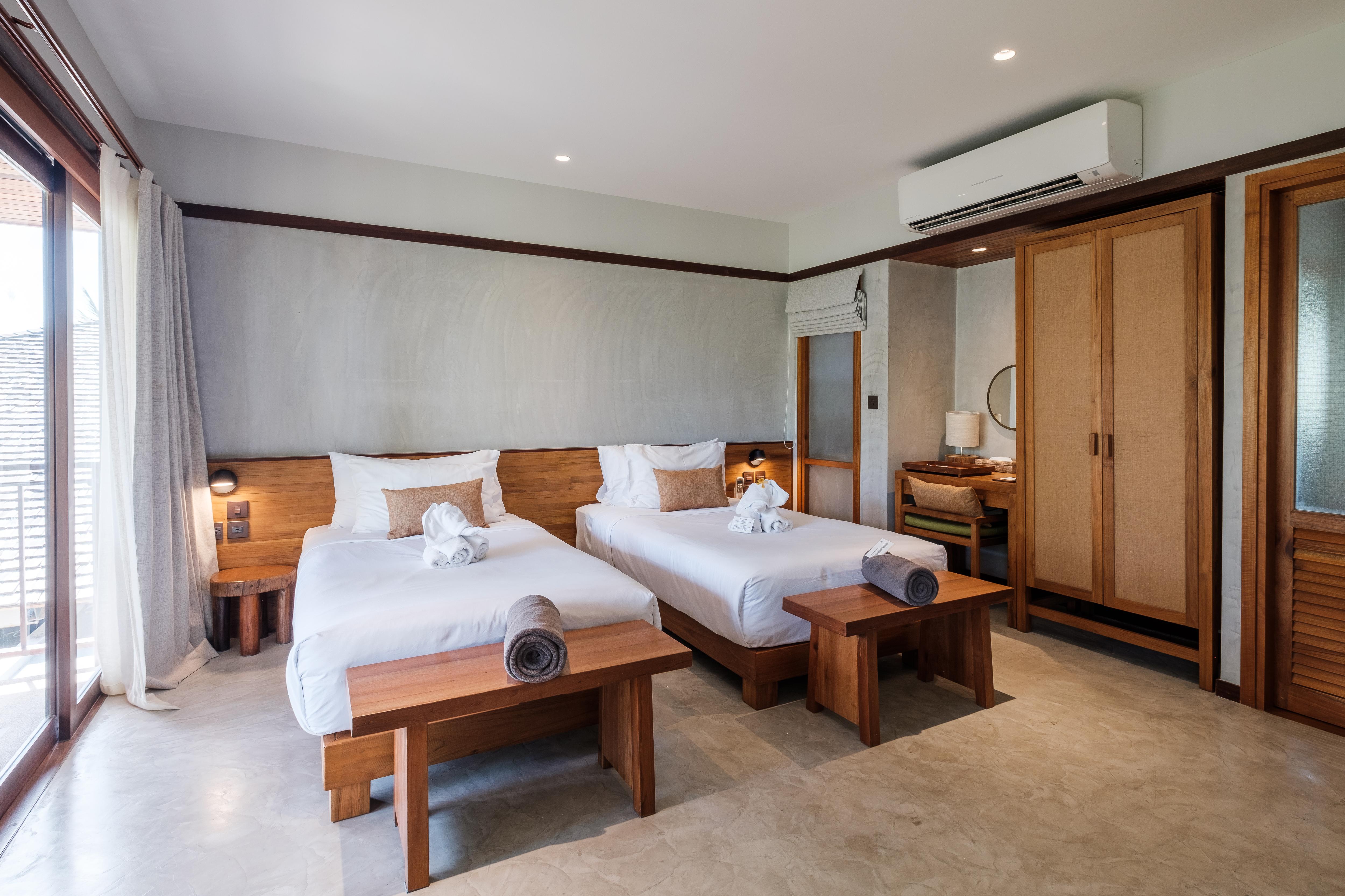 Resort Banana Fan Sea 4*