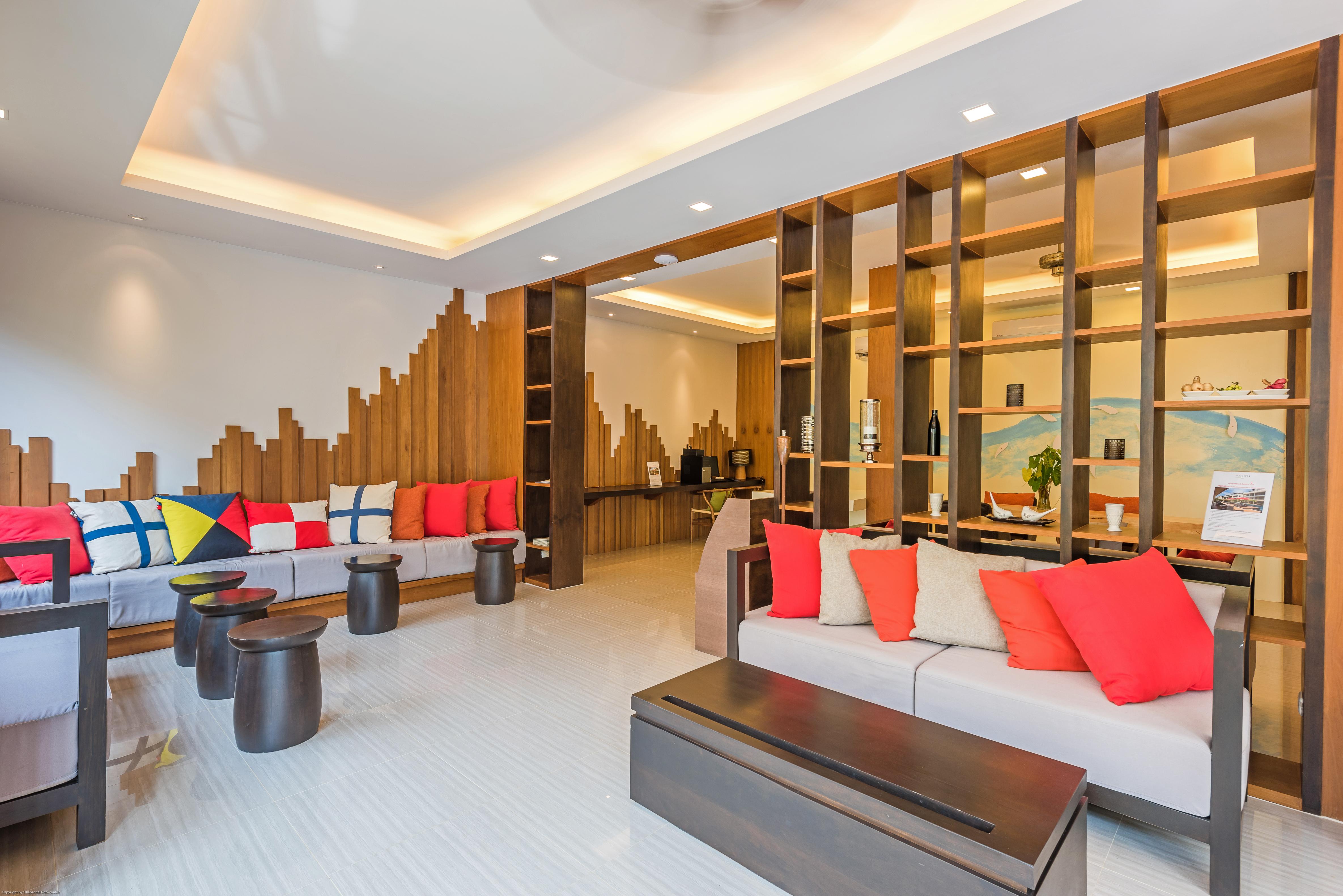 The Pelican Aparthotel 4*