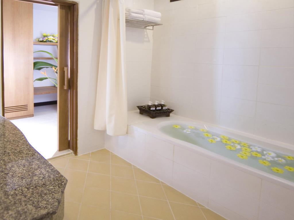 Thai House Hotel