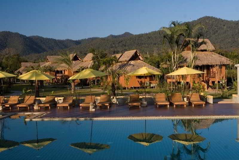 Hotsprings 3* Pai