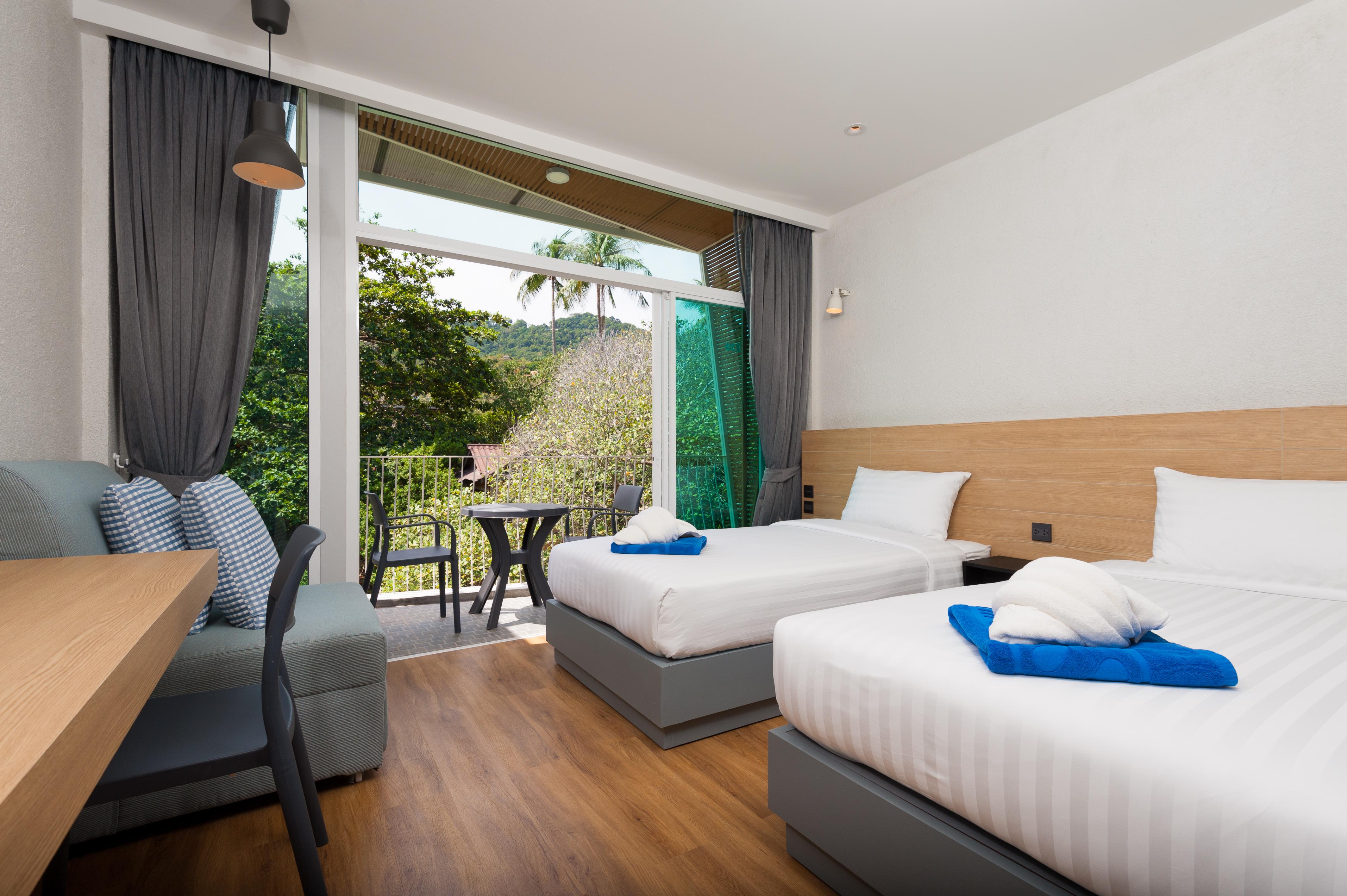 Sairee Hut Resort