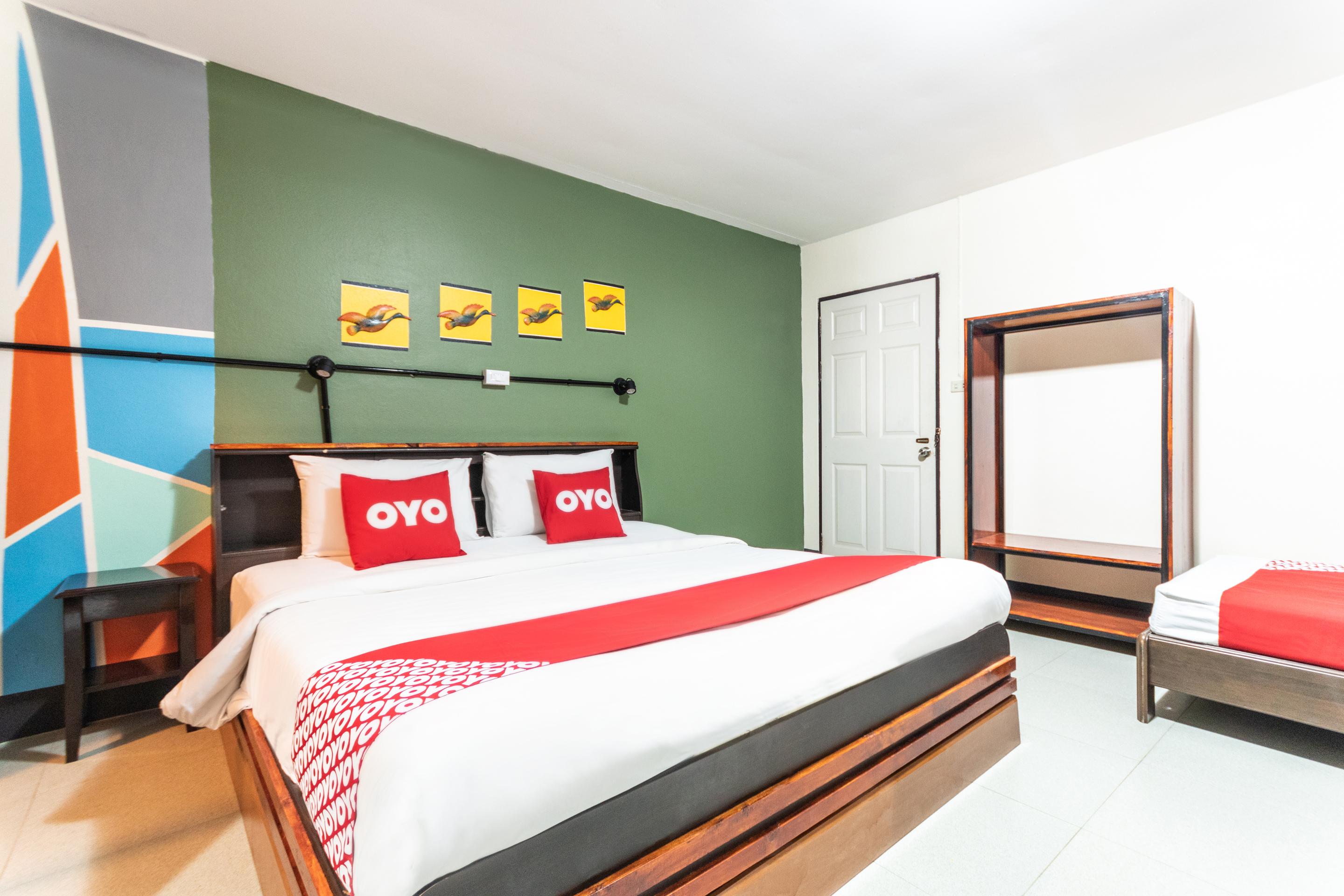 Oyo 75304 Riverside 3*