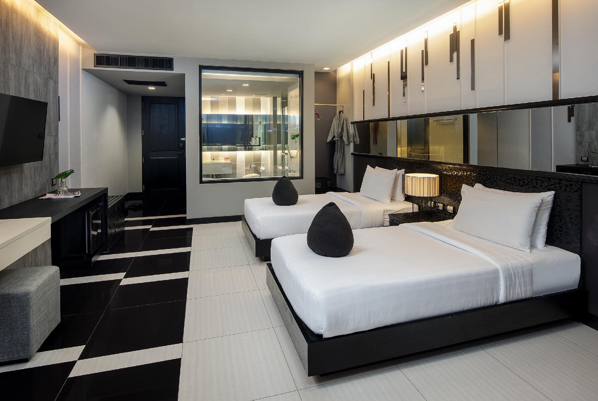 Tsix5 Phenomenal 5* Pattaya