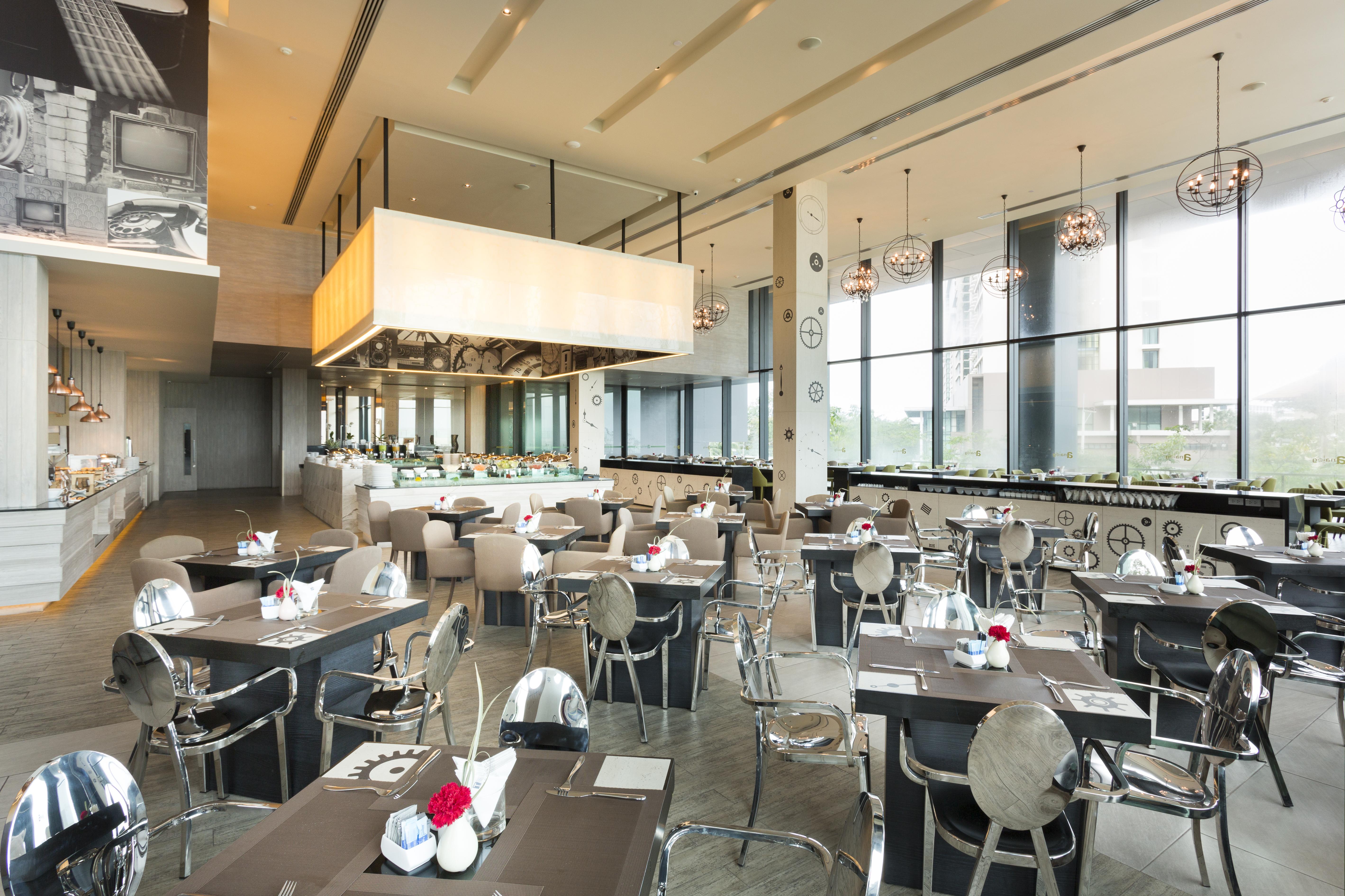 Tsix5 Phenomenal Hotel 5*