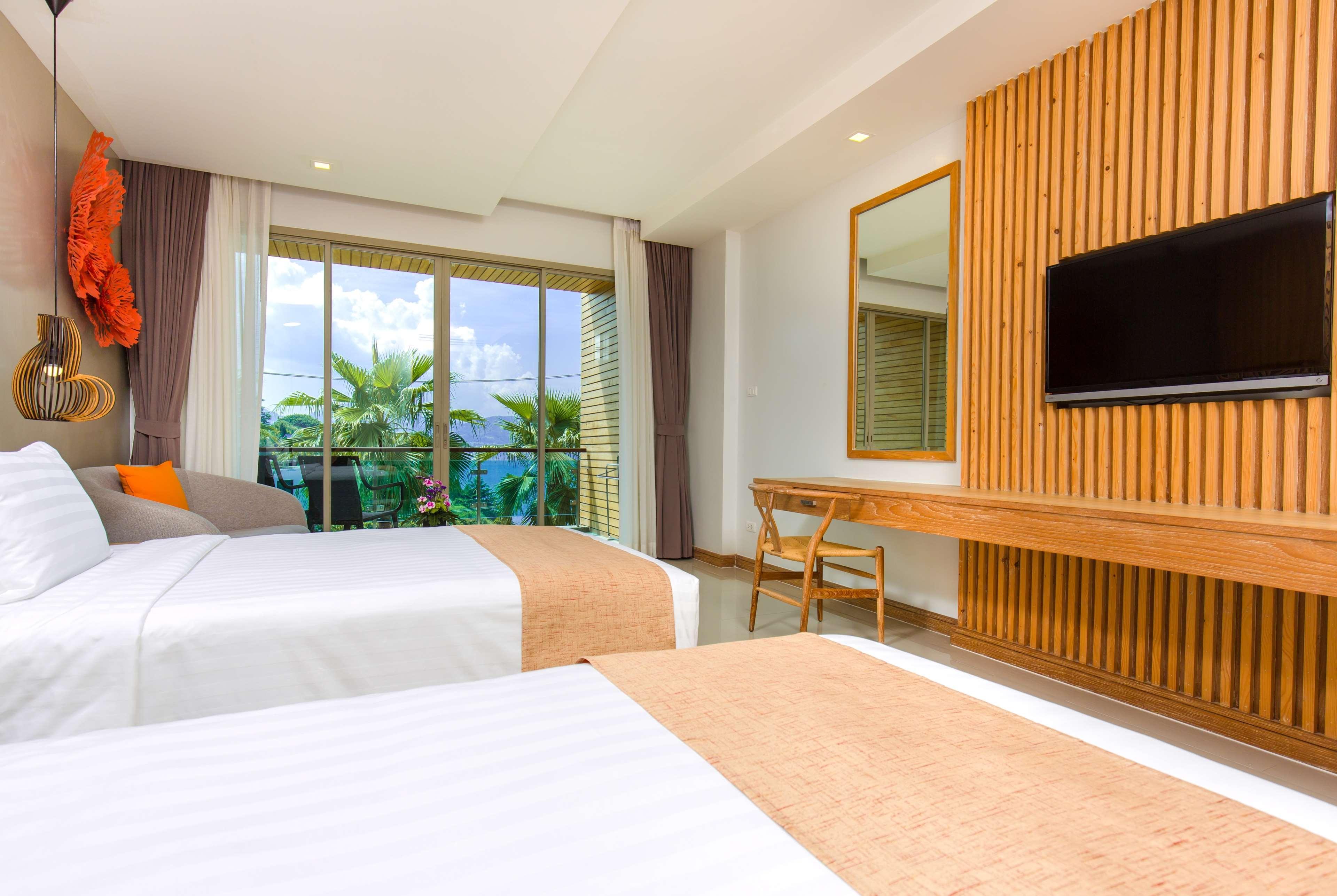 Wyndham Grand Phuket Kalim Bay Resort Kamala Beach