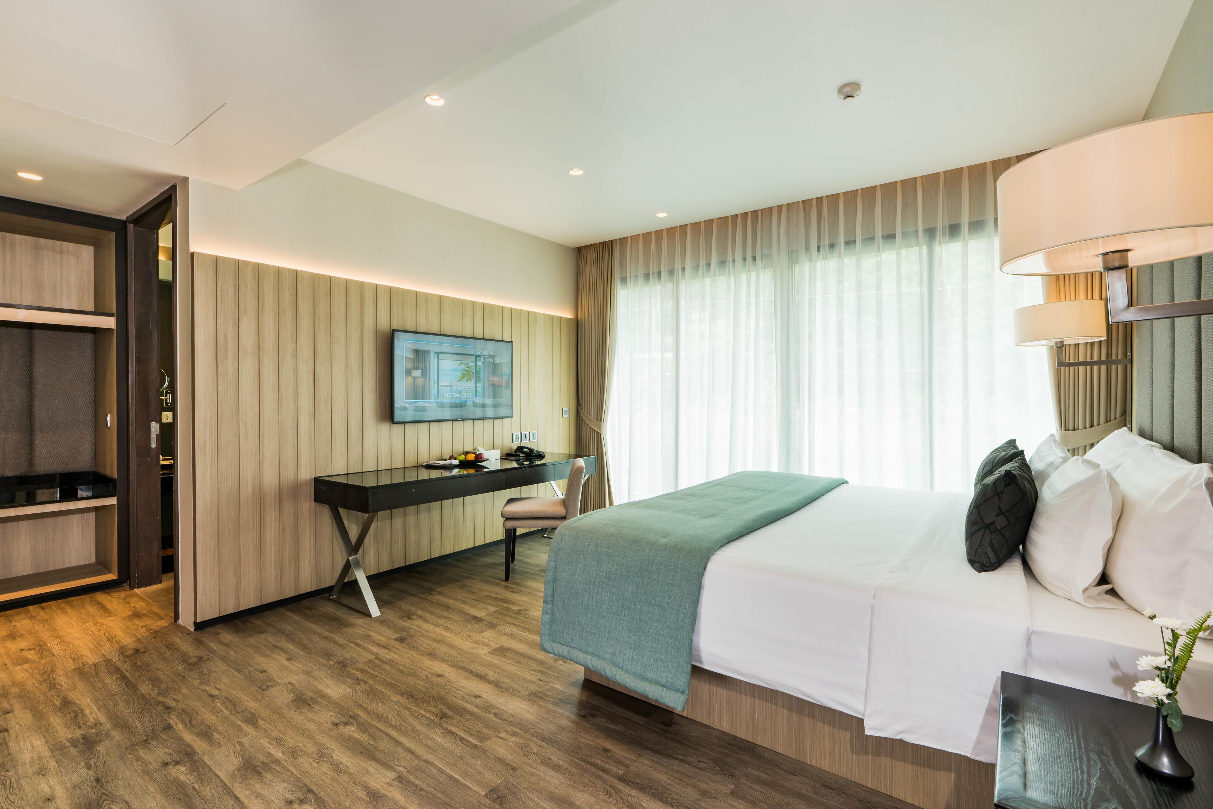 Resort My Phuket 5*