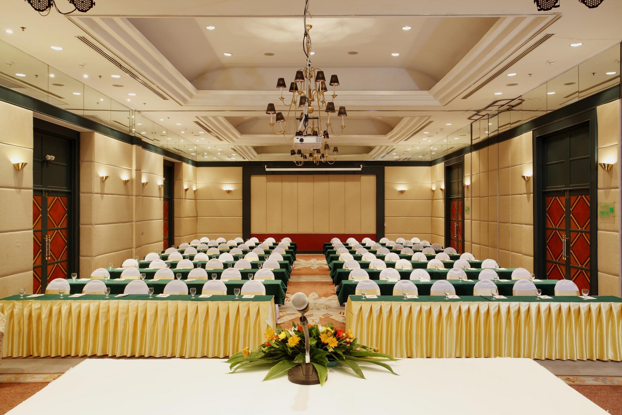Hotel Centara Yai