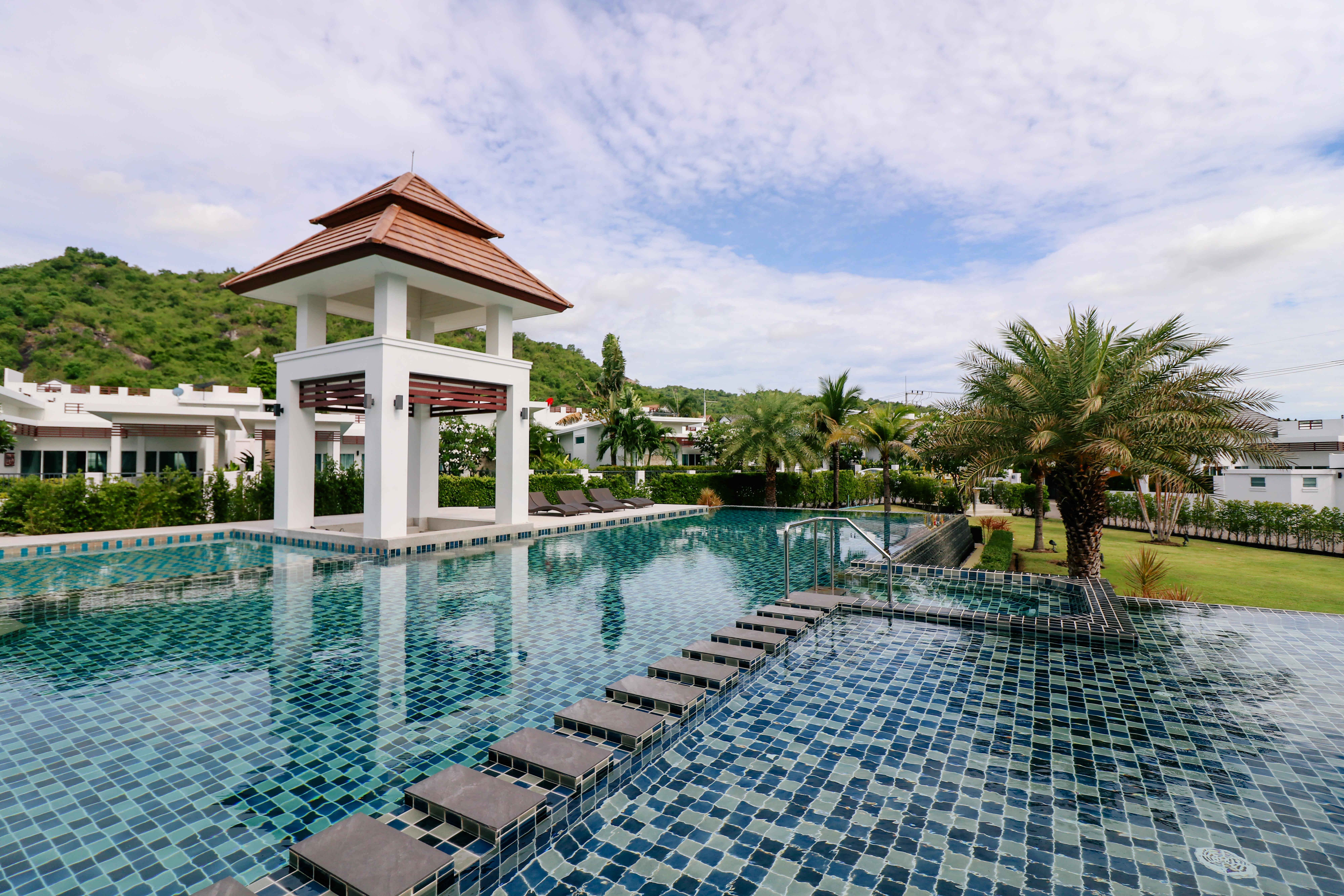 Sivana Gardens * HHQ