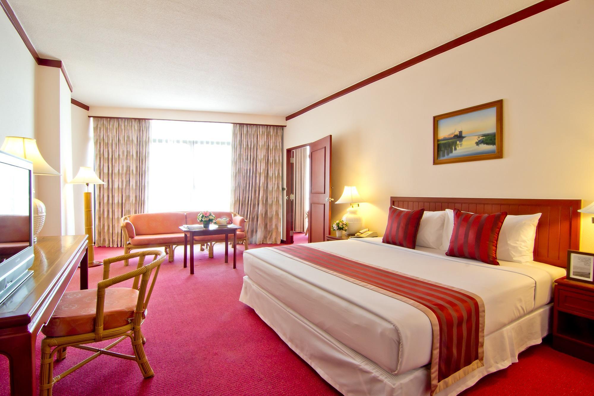 Hotel Ambassador Jomtien Ocean Wing - Sha Na Chom Thian