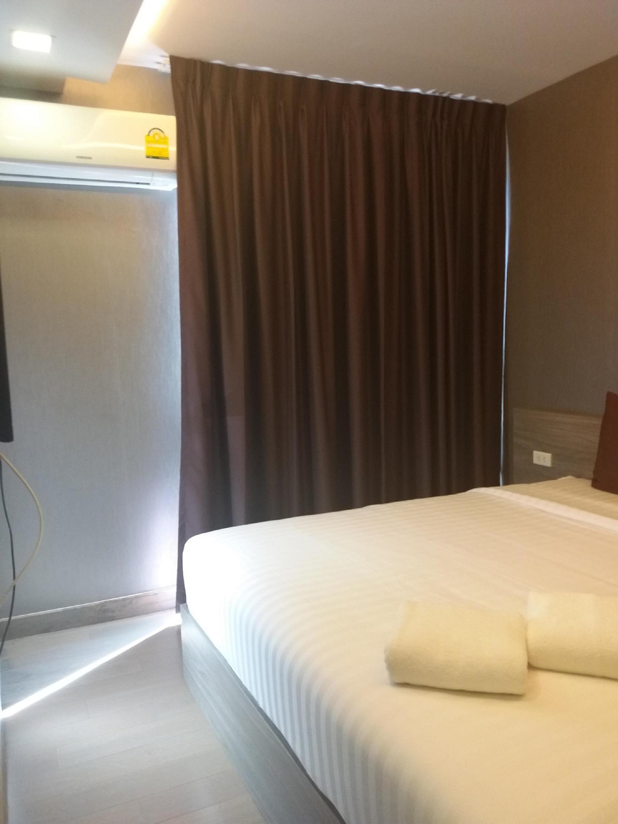 Dazzle Aparthotel Banguecoque