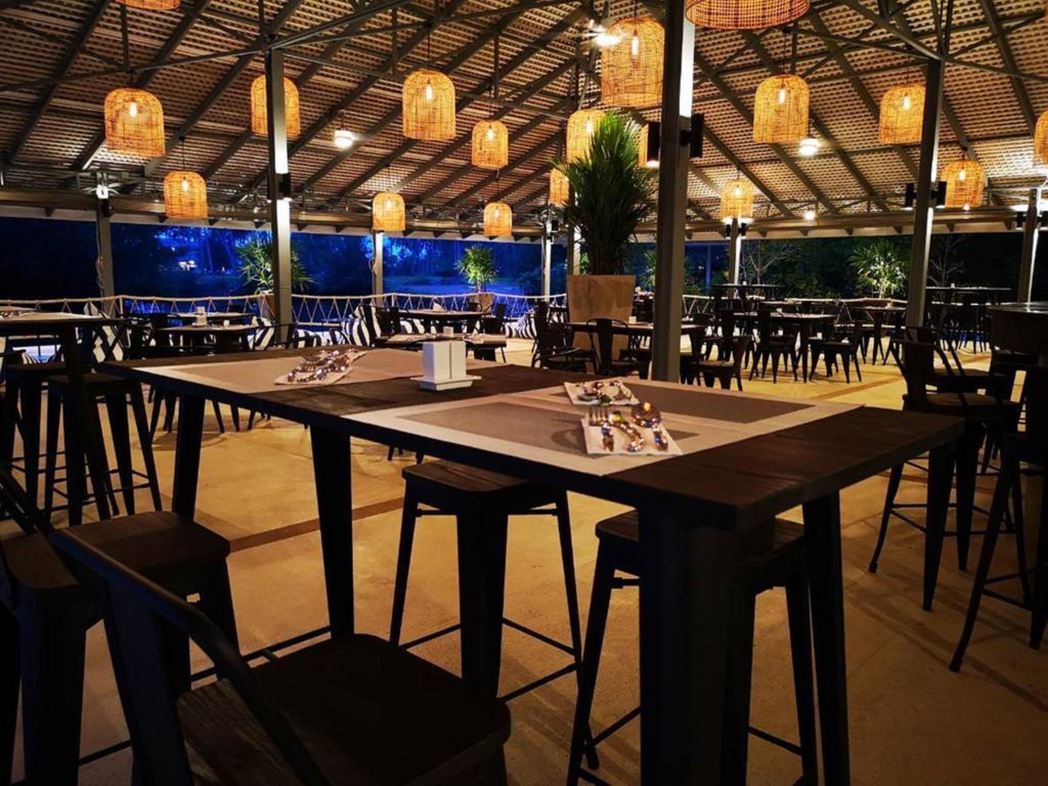 Marina Sands Hotel Koh Chang