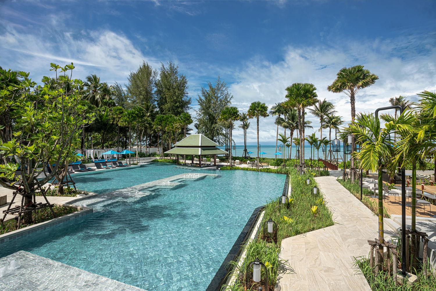 Hotel Grand Mercure Bangsak Khao Lak