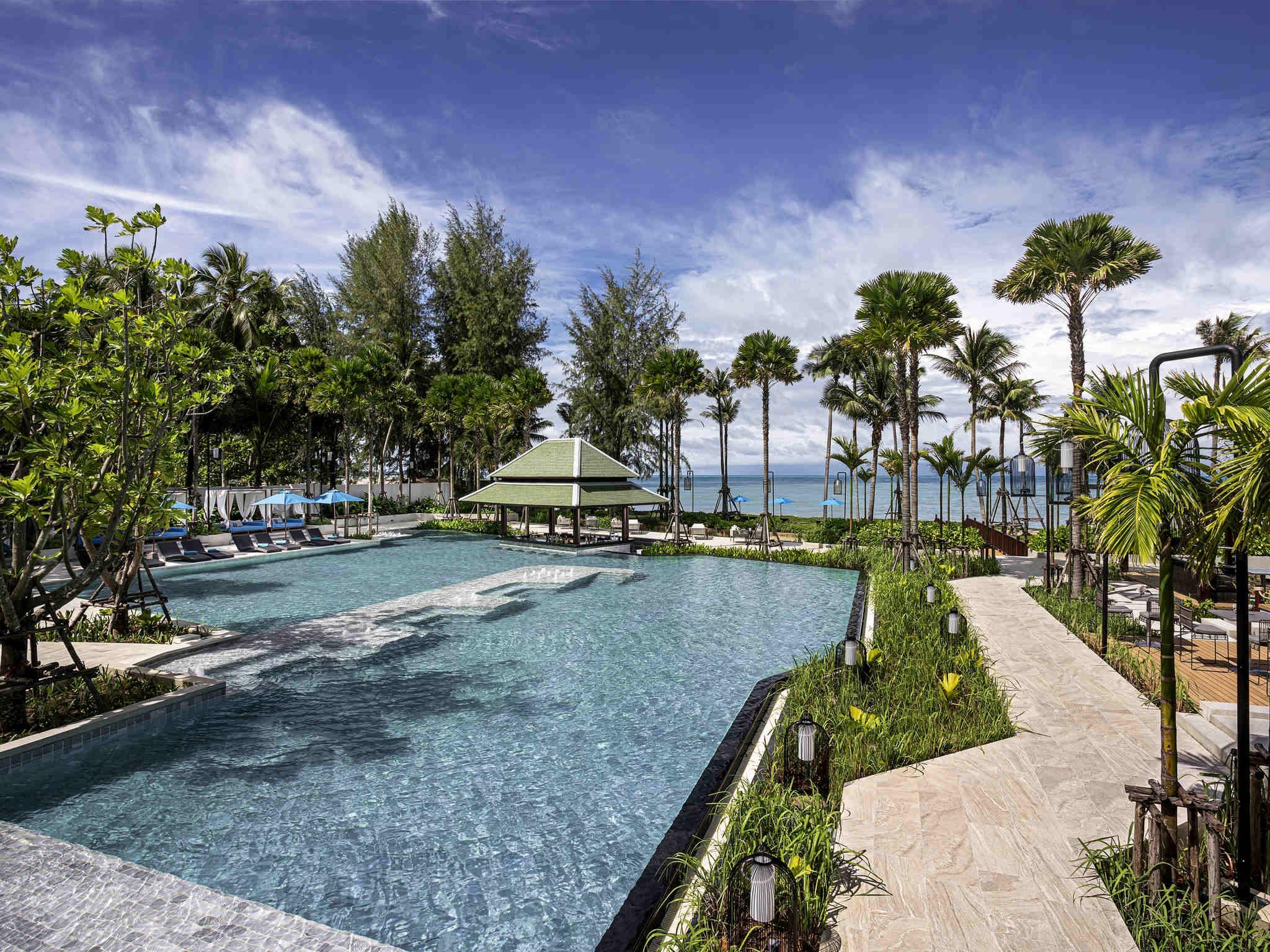 Hotel Grand Mercure Bangsak Khao Lak