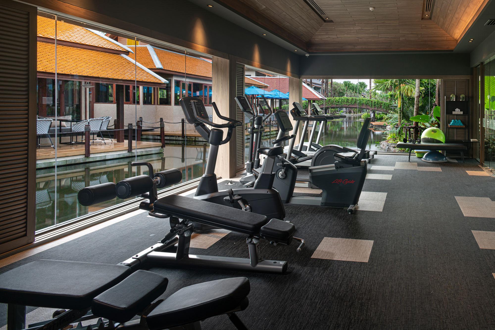 Hotel Grand Mercure Bangsak Khao Lak