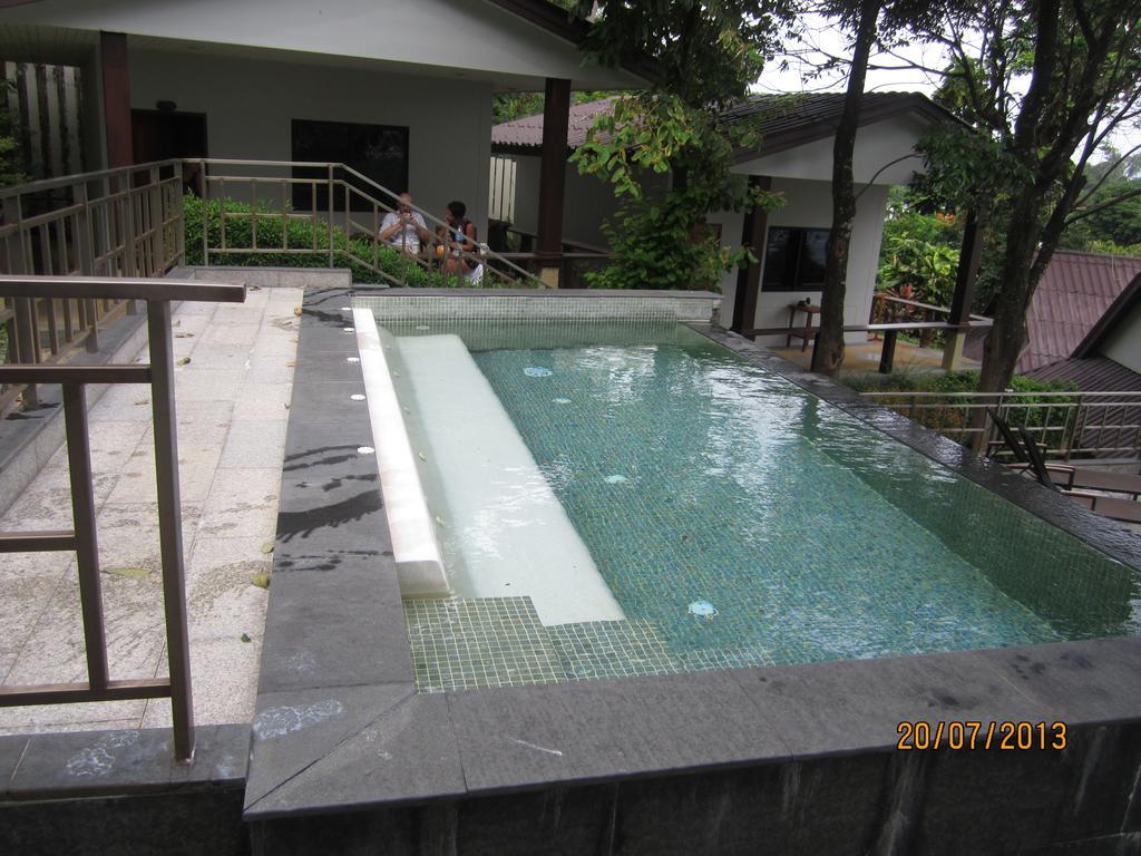 Resort Kata Hiview