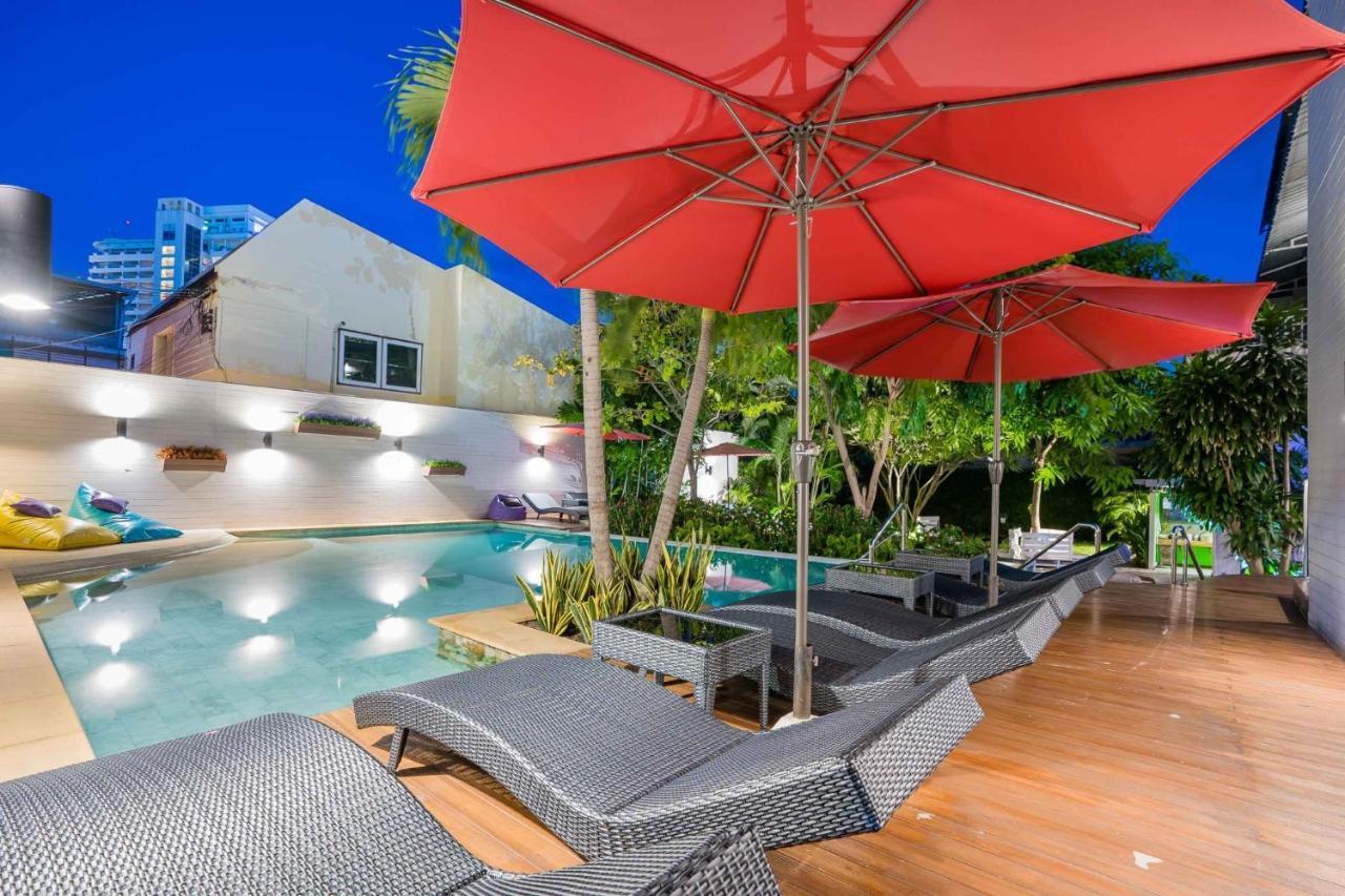 Anchan & Hotel Hua Hin