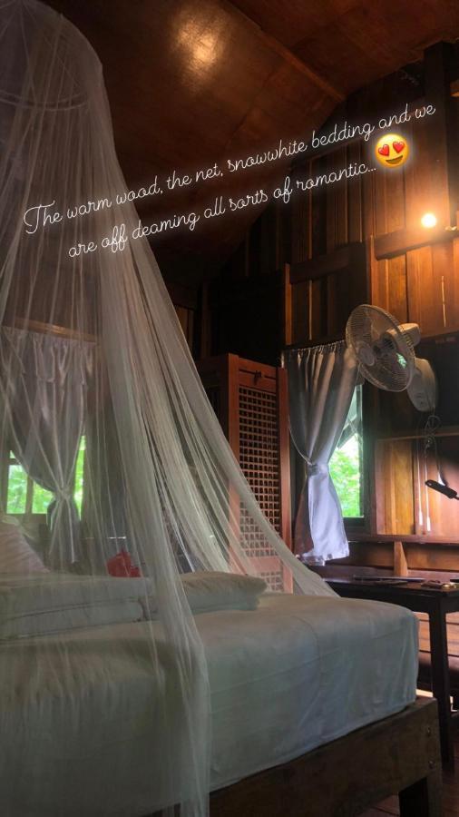 Bambu Huts *
