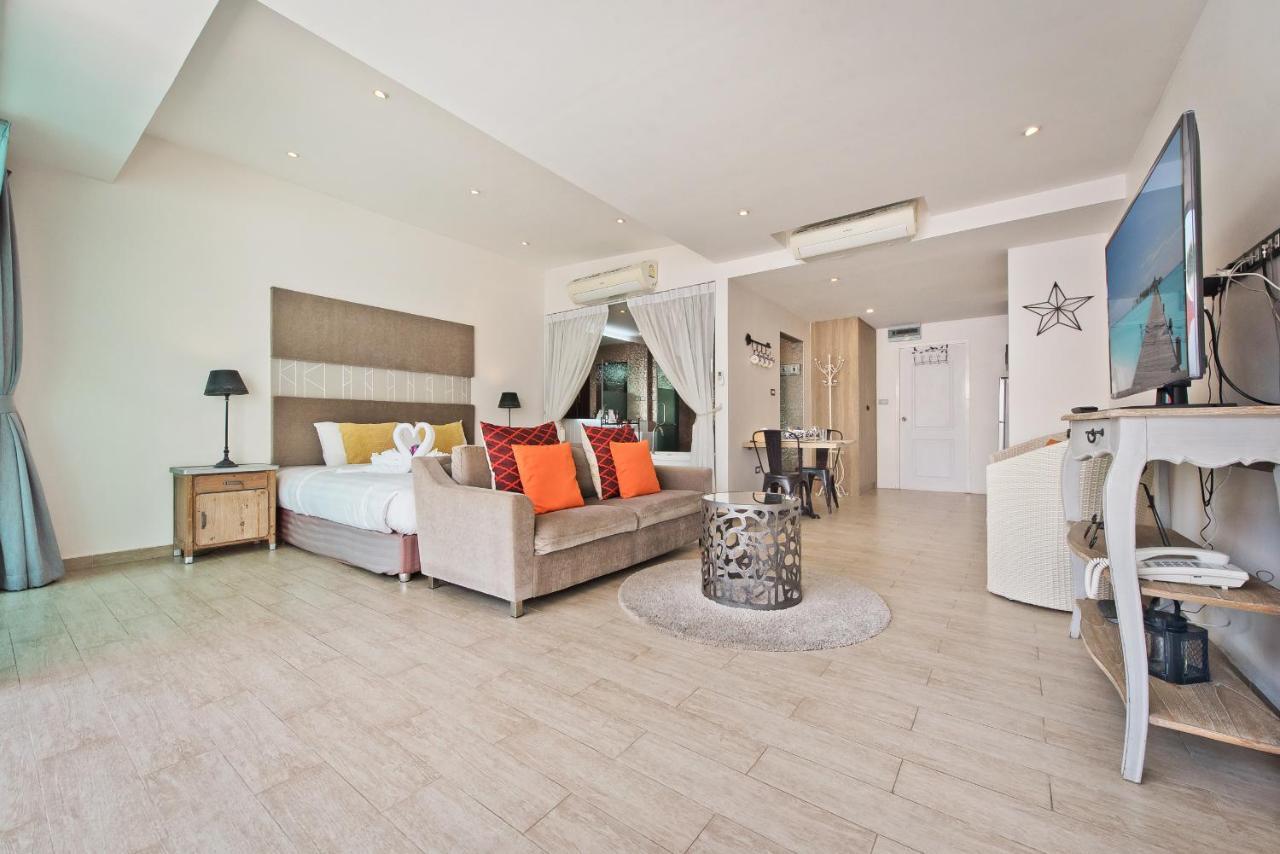 Villa Tropicana Pool Jomtien Beach