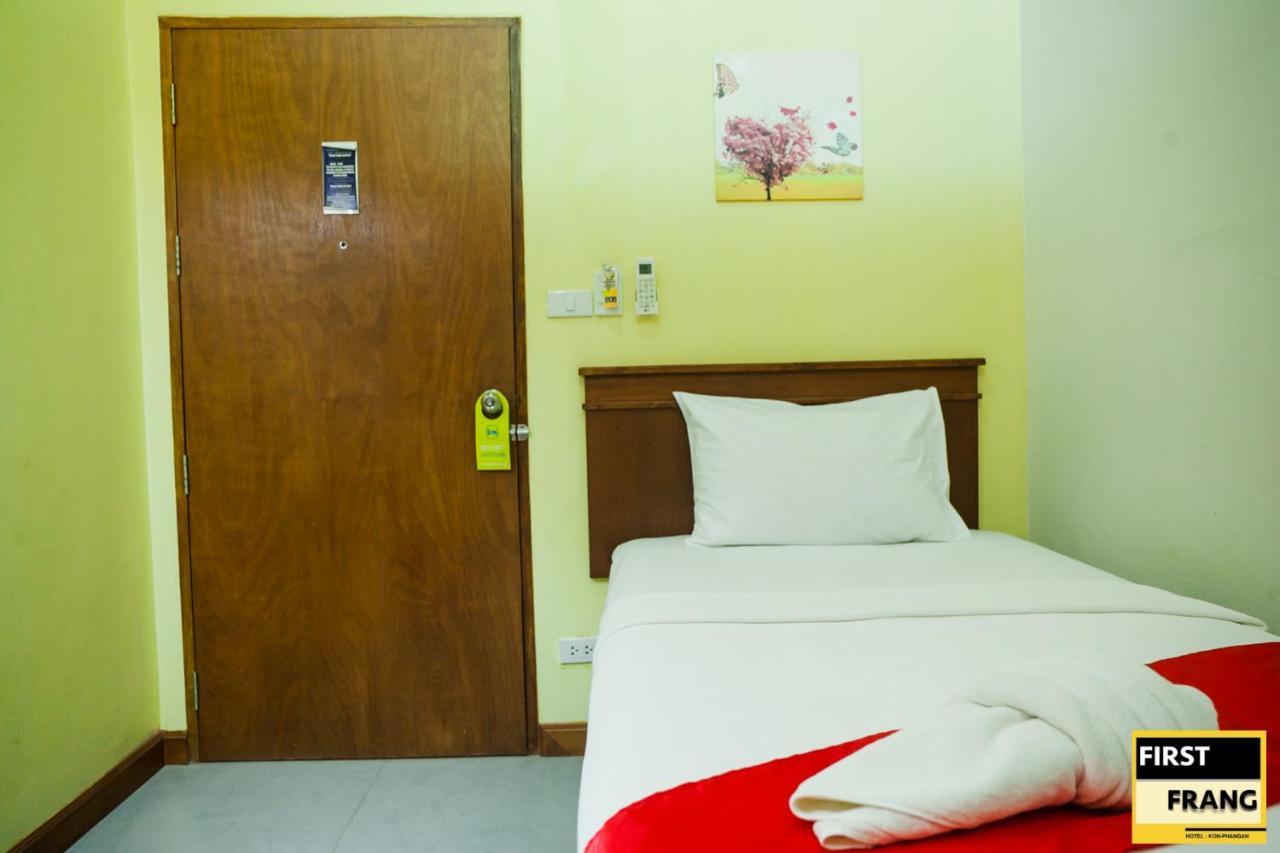 First And Frang - Koh Phangan Hotel 2*