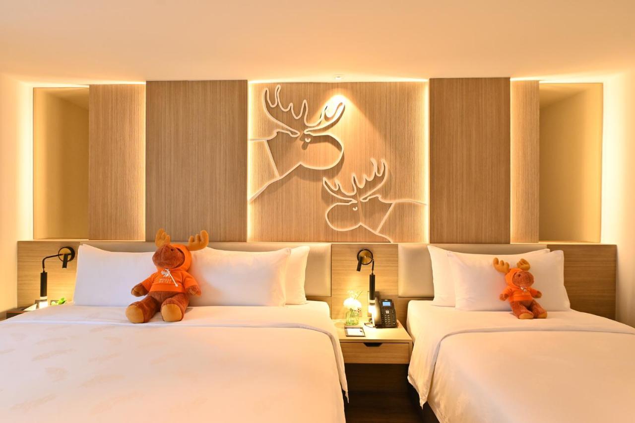 Moose Nimman Chiang Mai