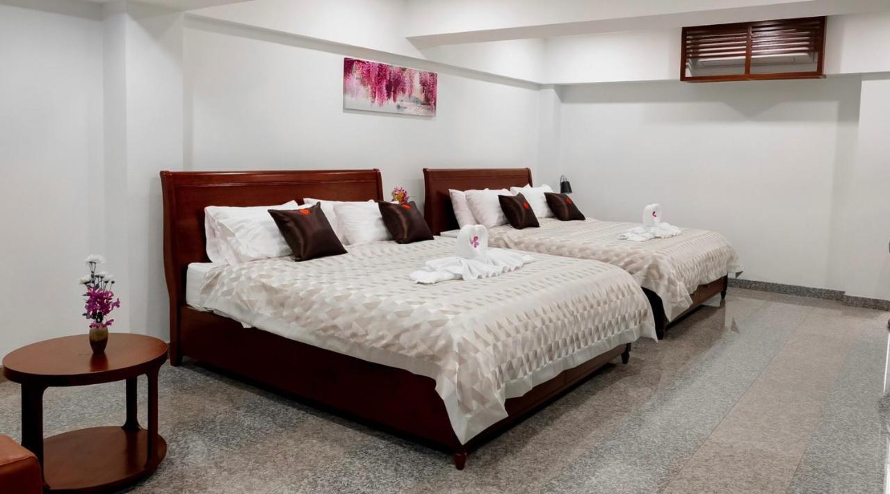 Cha Li's Family Hotel&hostel Hotel