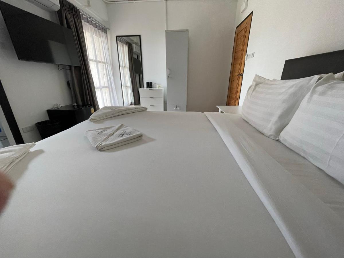 Laewan Hotel Baan Tai