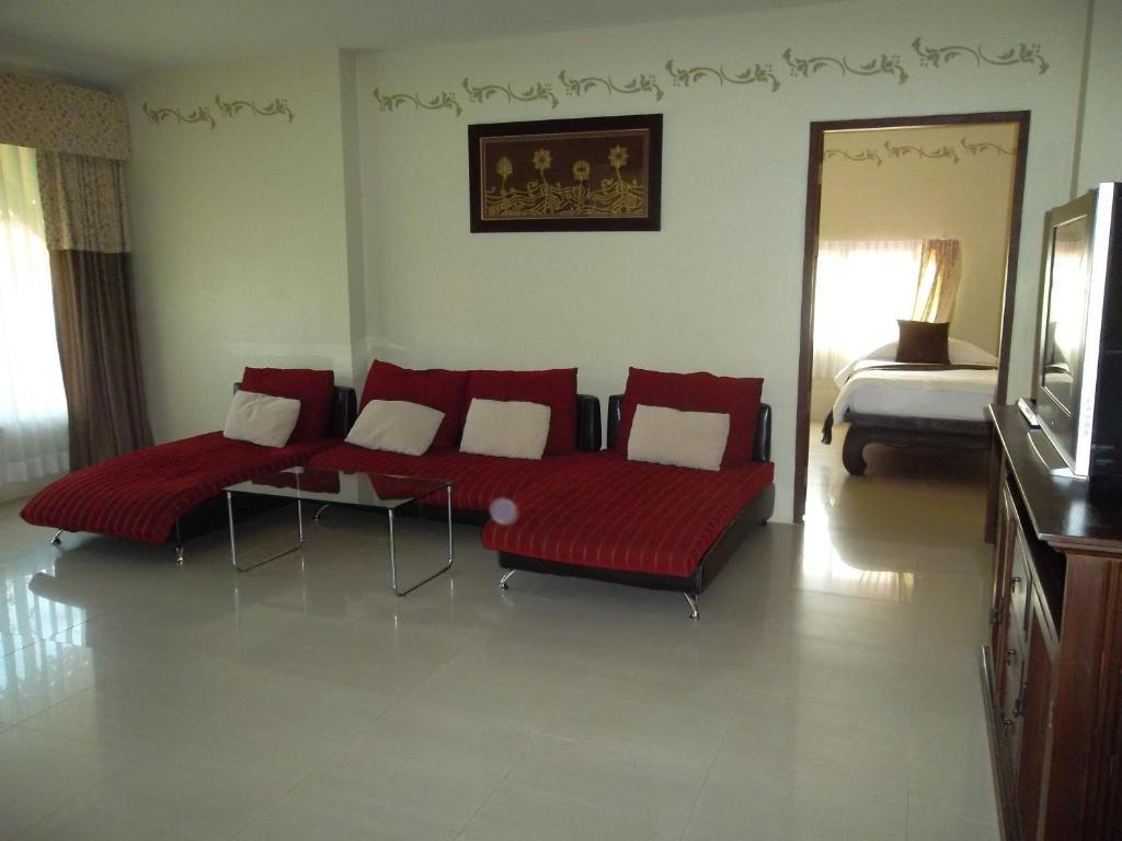 Thongbura Hotel