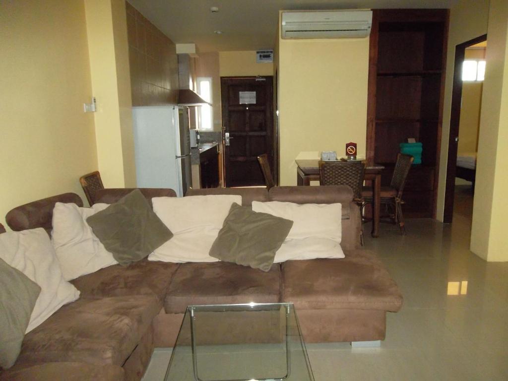 Hotel Thongbura Jomtien Beach