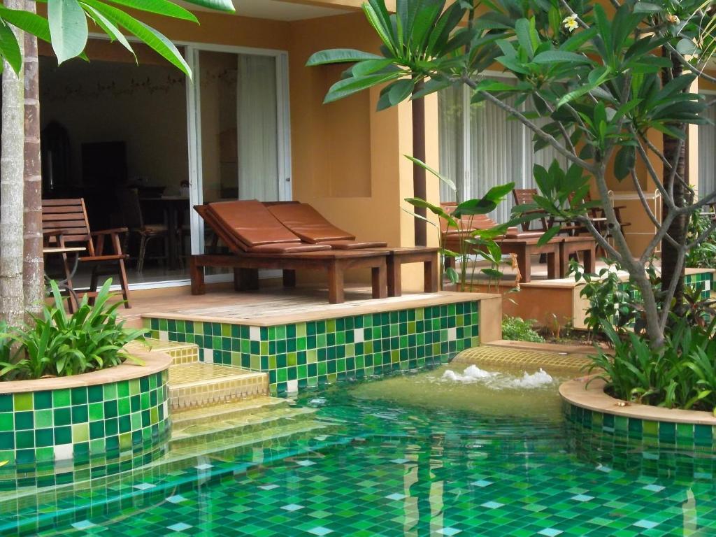 Hotel Thongbura Jomtien Beach