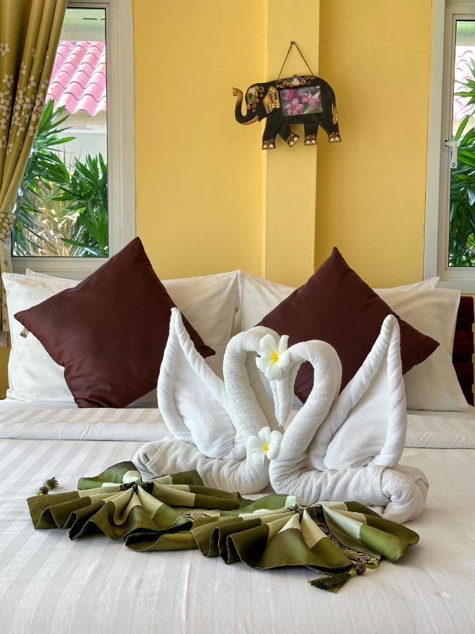 Resort Lanta A&j Klong Khong Beach Koh Lanta