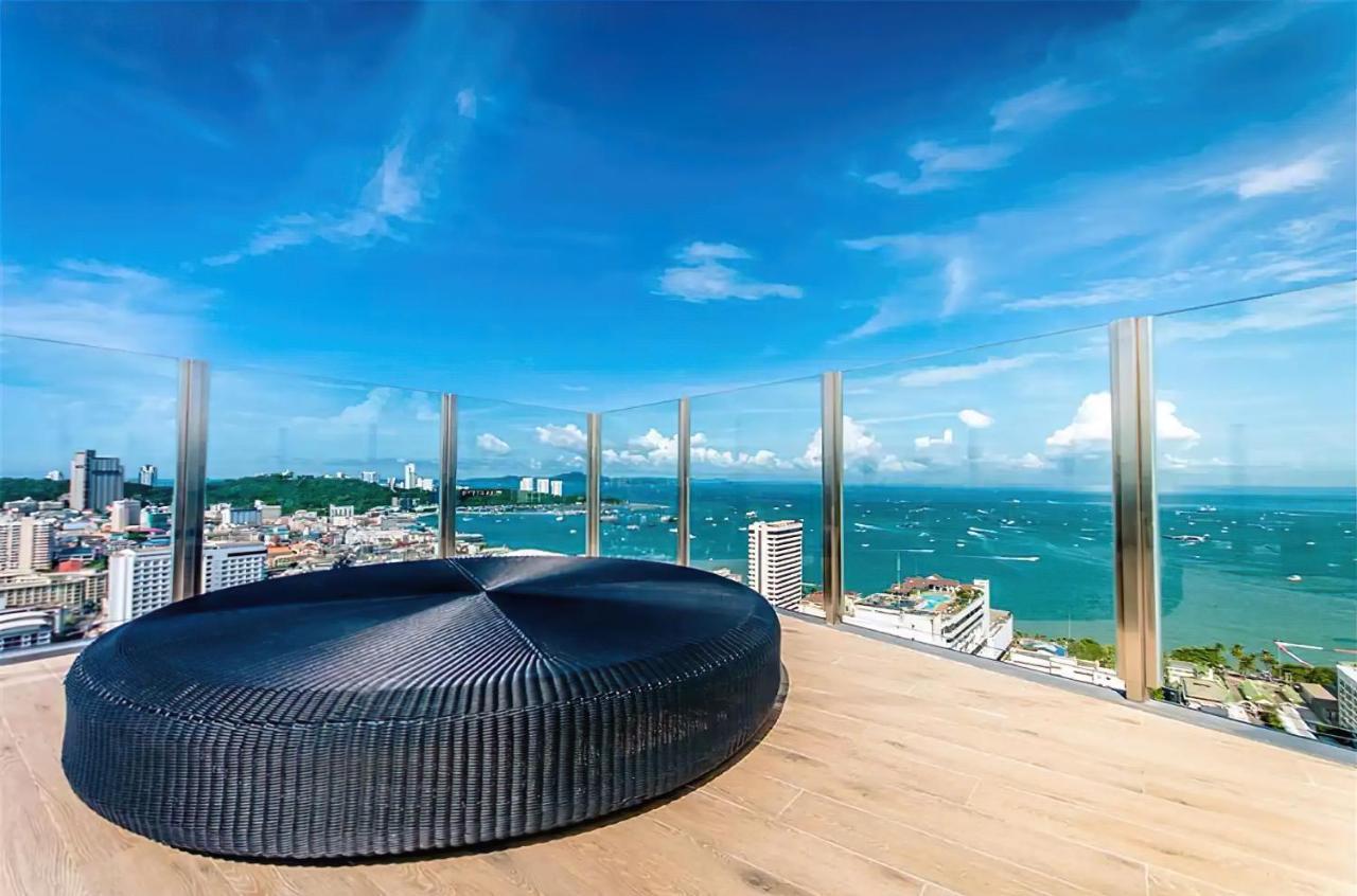 Apartment Next To The & Centrally Located, Near Pattaya