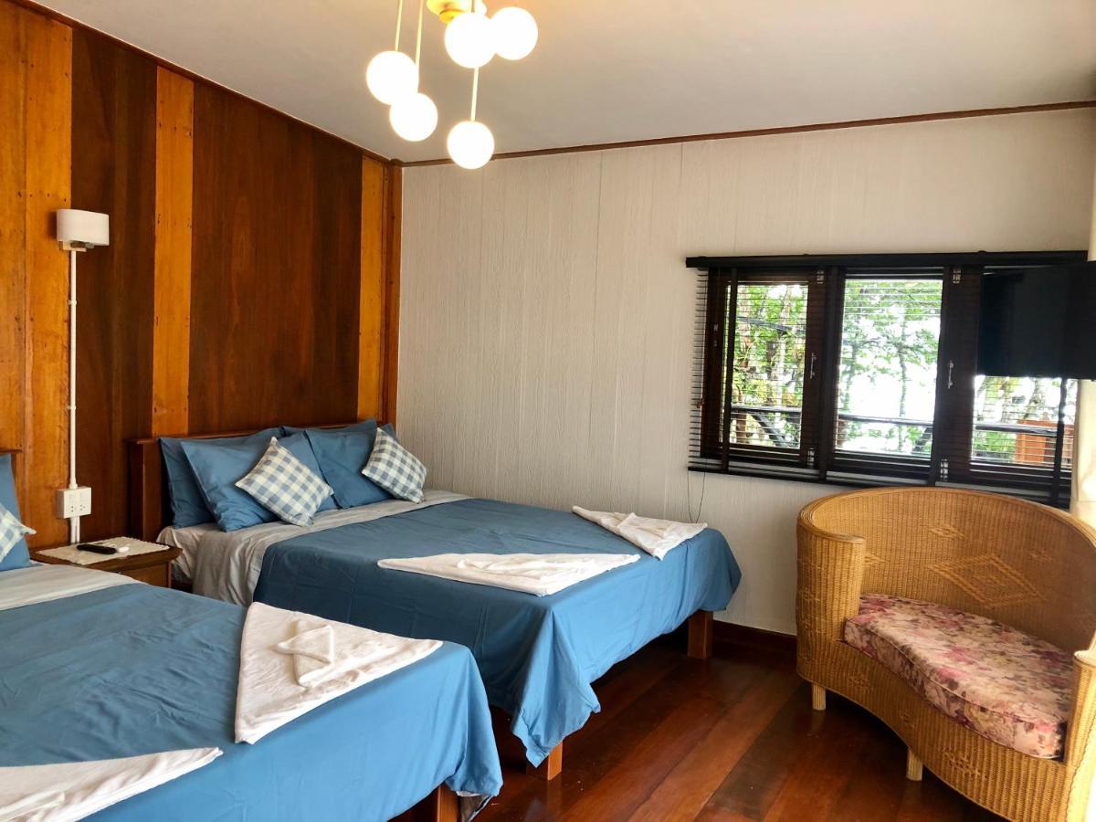 Resort Baan Chan Lay